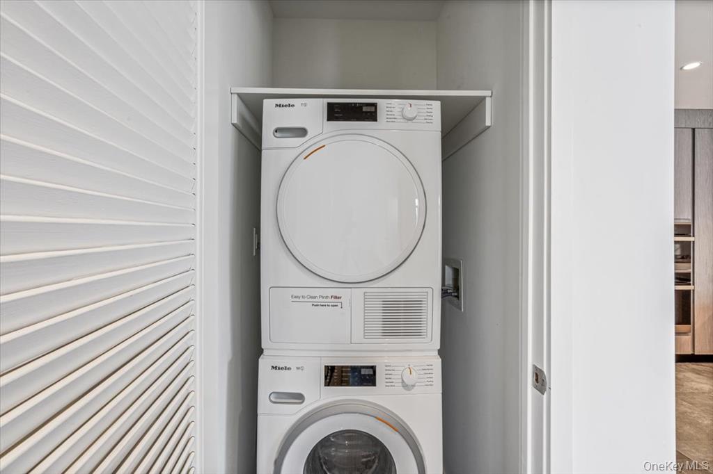 13336 37 Avenue # 11H, Flushing, NY 11354