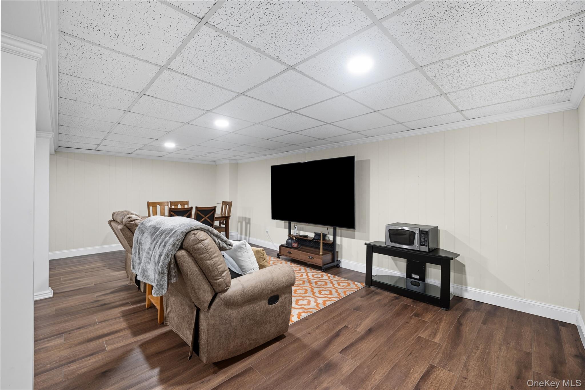 20 MacArthur Boulevard, Hauppauge, NY 11788