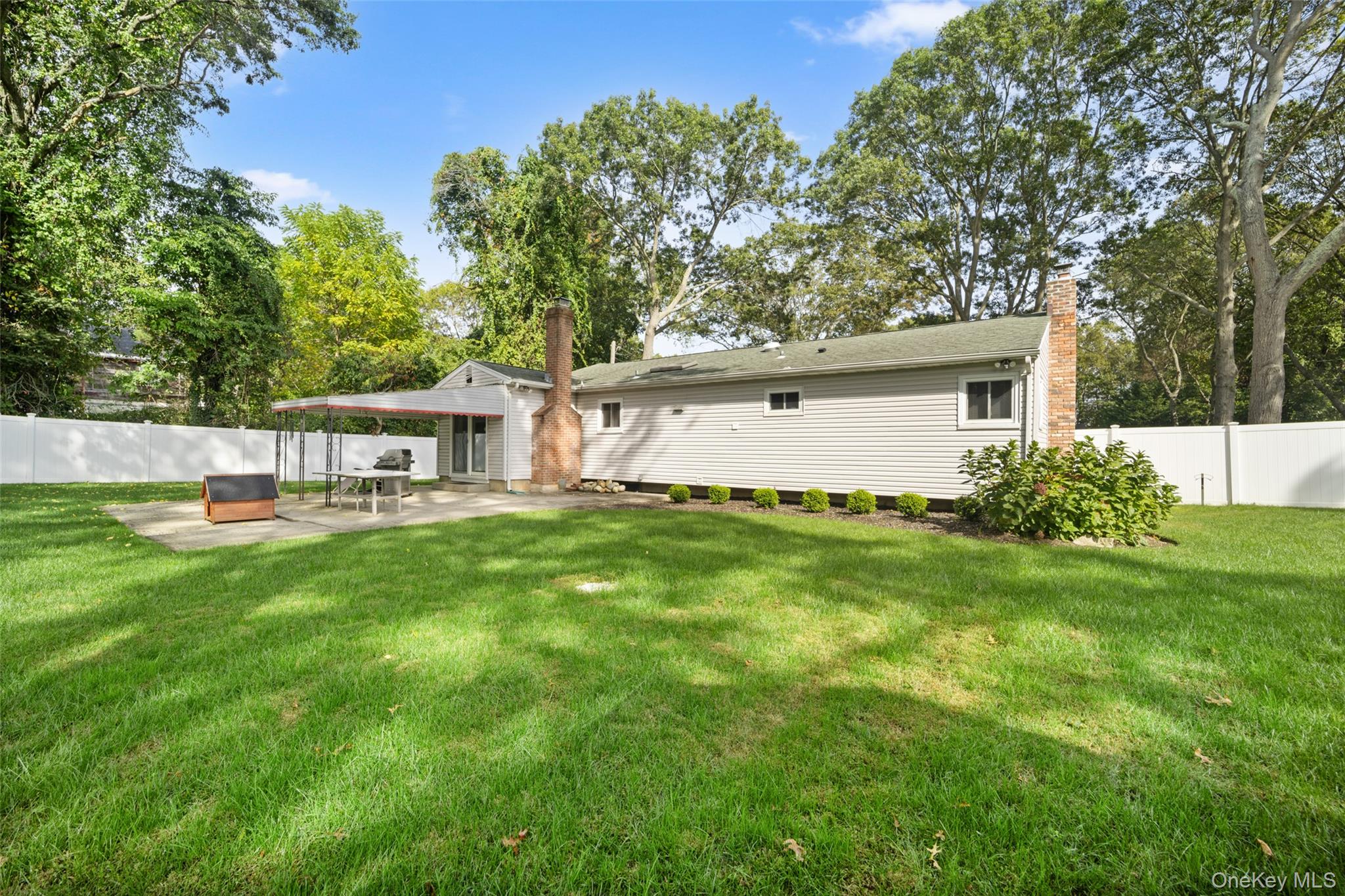 20 MacArthur Boulevard, Hauppauge, NY 11788