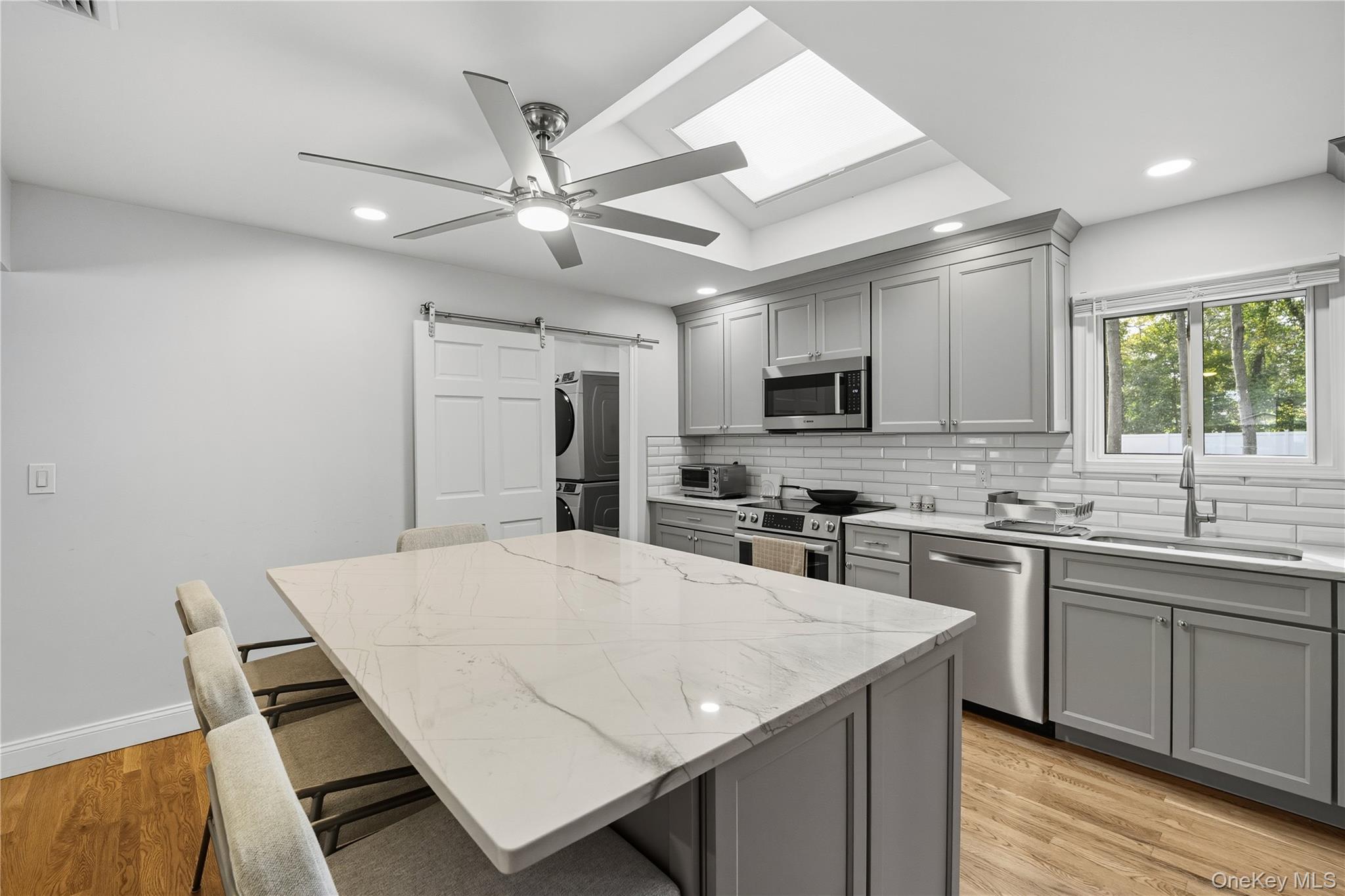 20 MacArthur Boulevard, Hauppauge, NY 11788