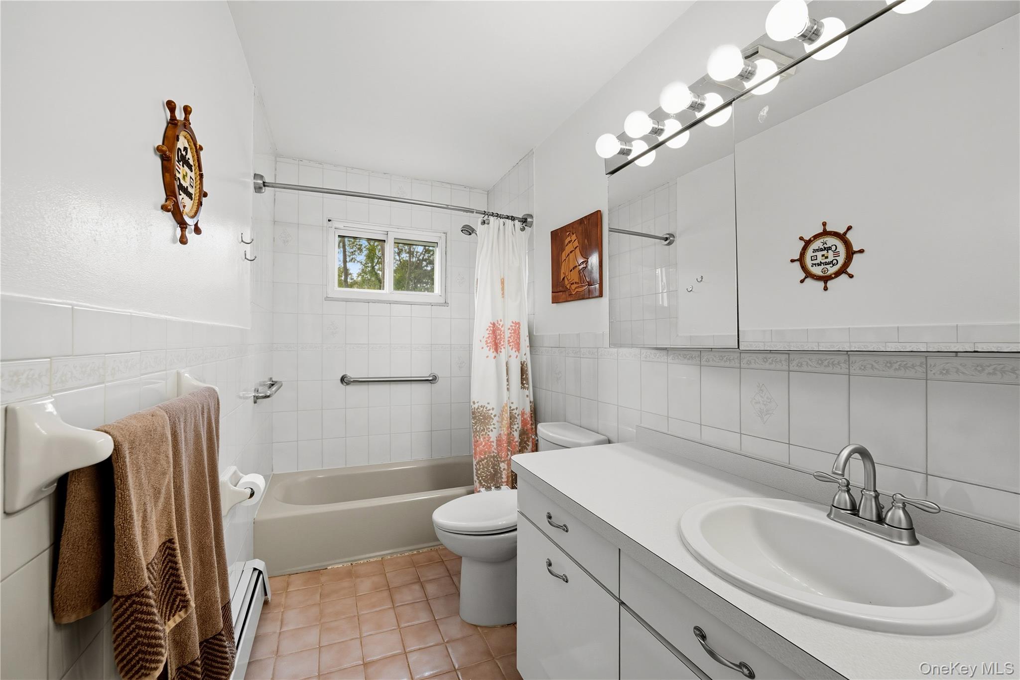 20 MacArthur Boulevard, Hauppauge, NY 11788