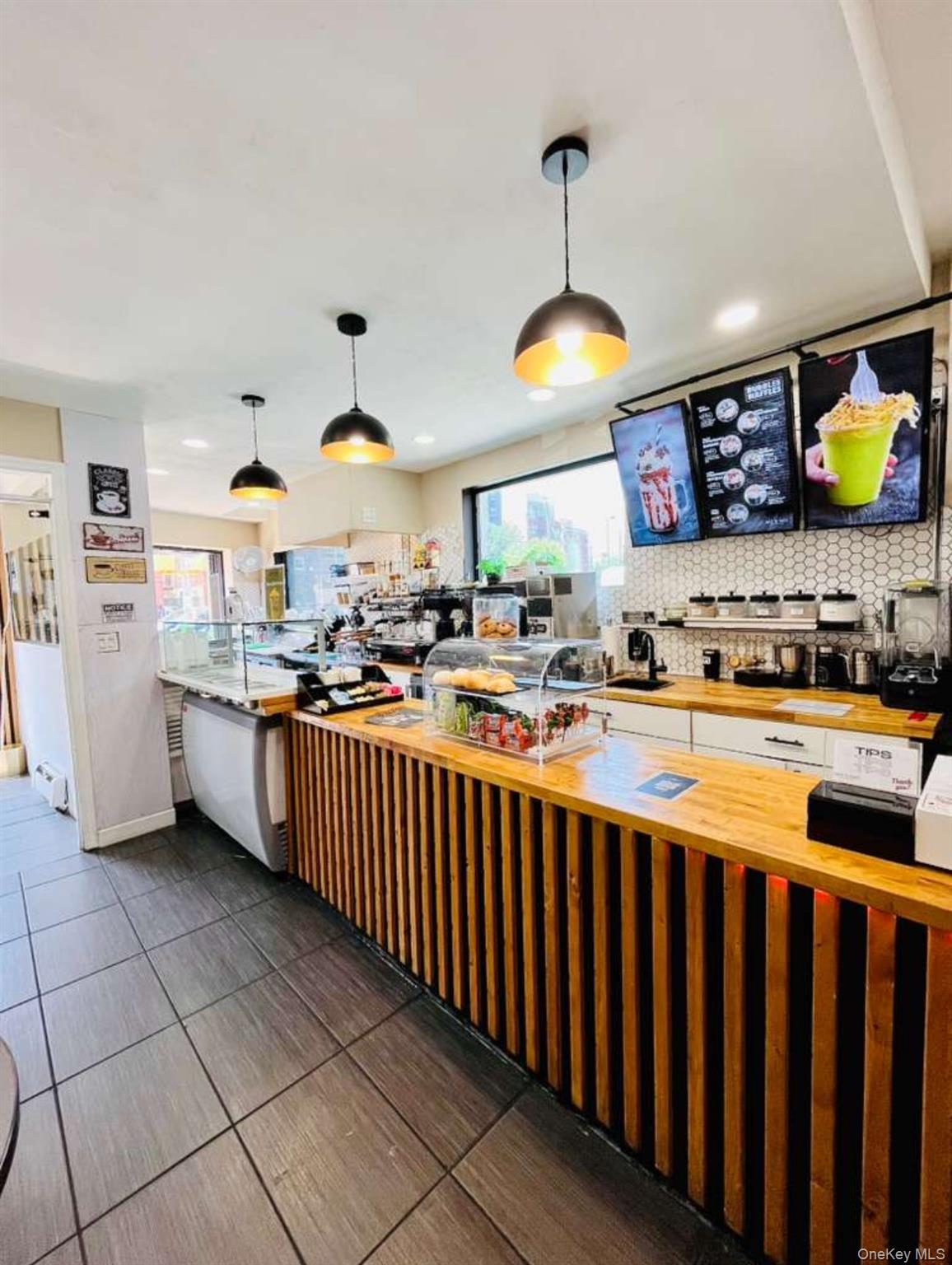 29-15 Astoria Boulevard, Astoria, NY 11102