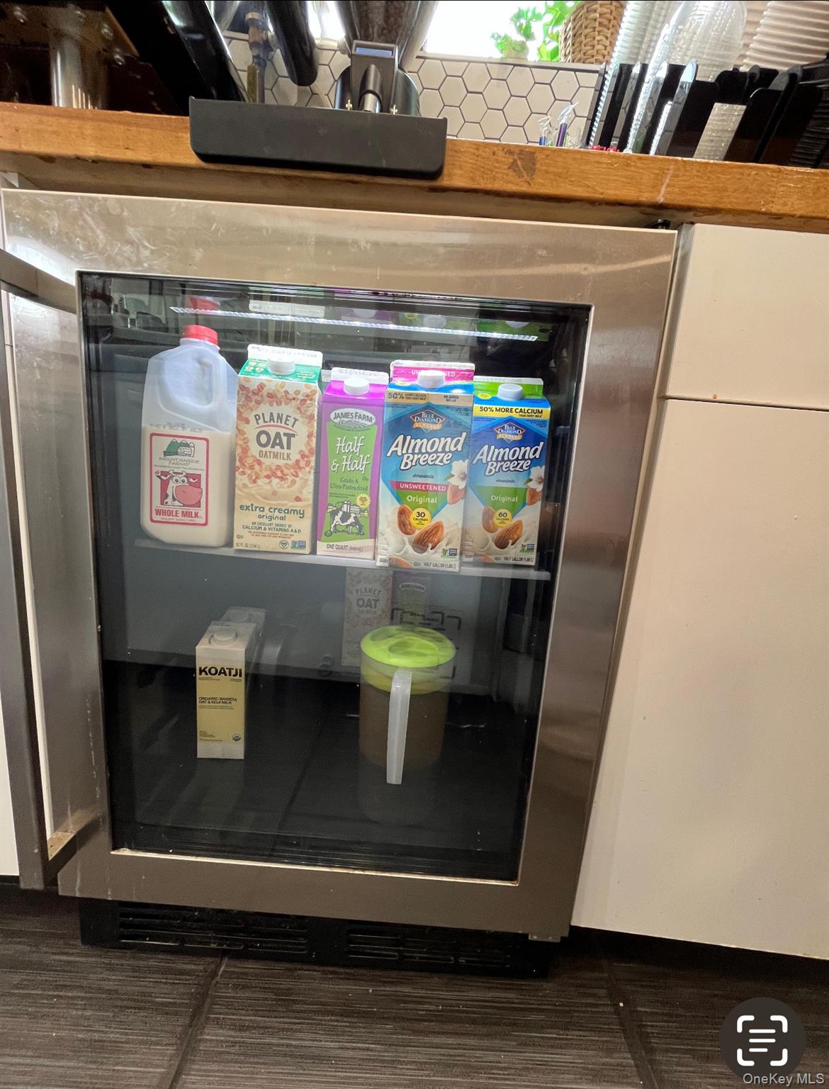 29-15 Astoria Boulevard, Astoria, NY 11102