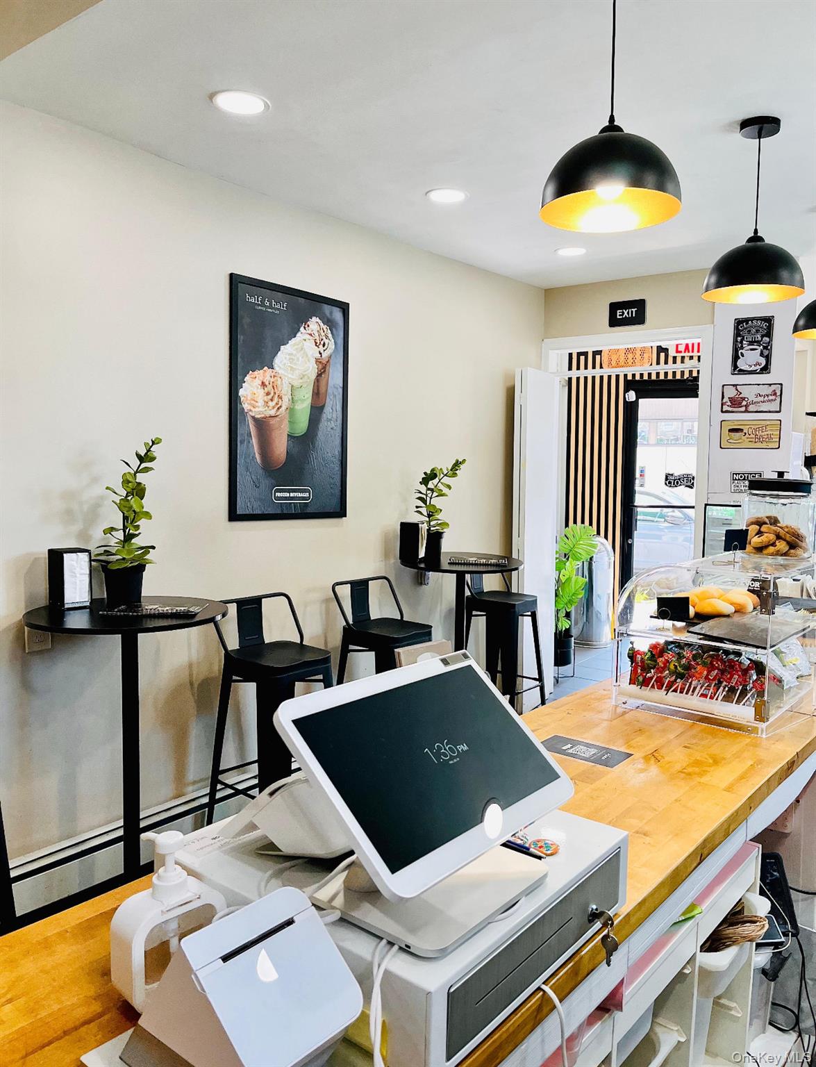 29-15 Astoria Boulevard, Astoria, NY 11102