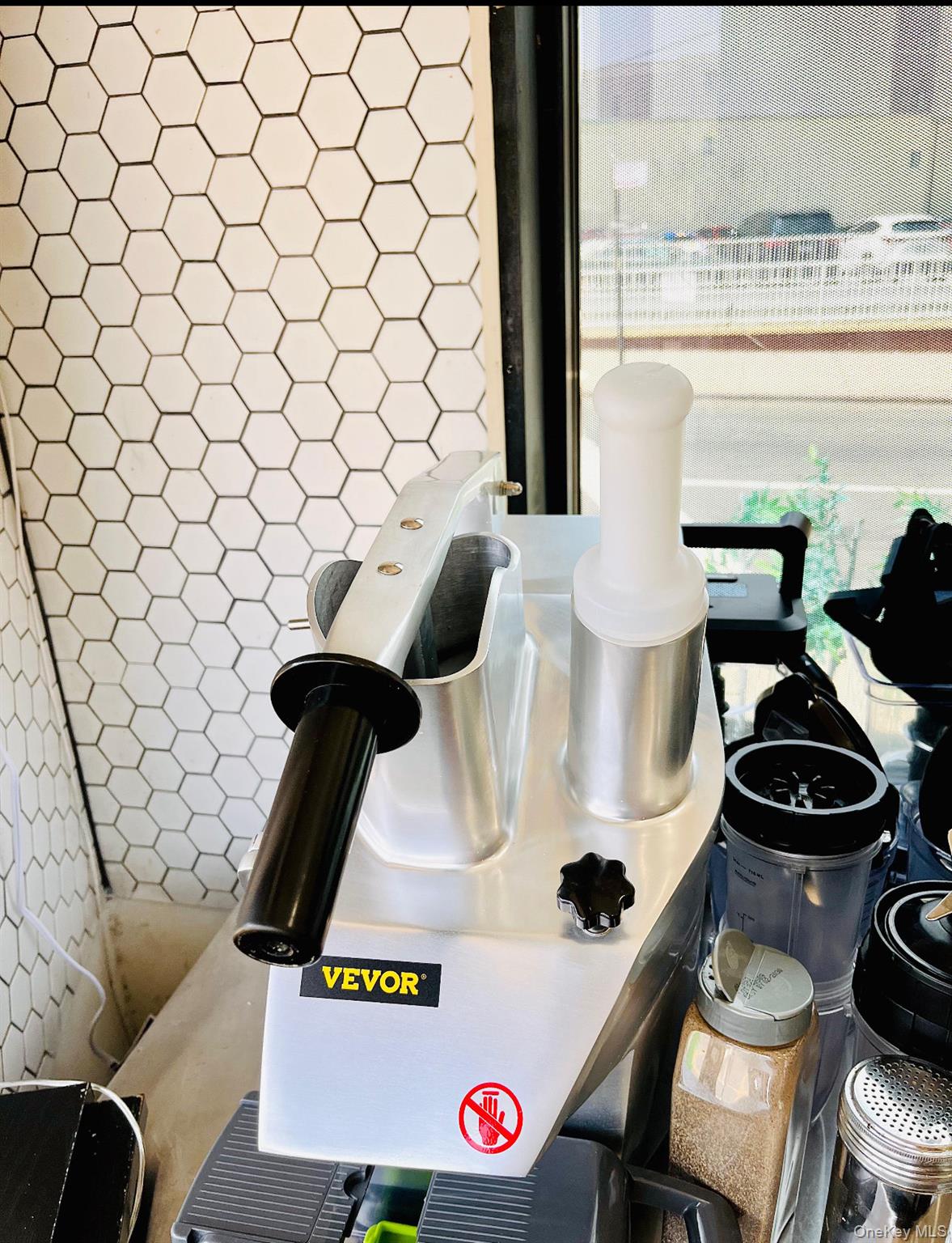 29-15 Astoria Boulevard, Astoria, NY 11102