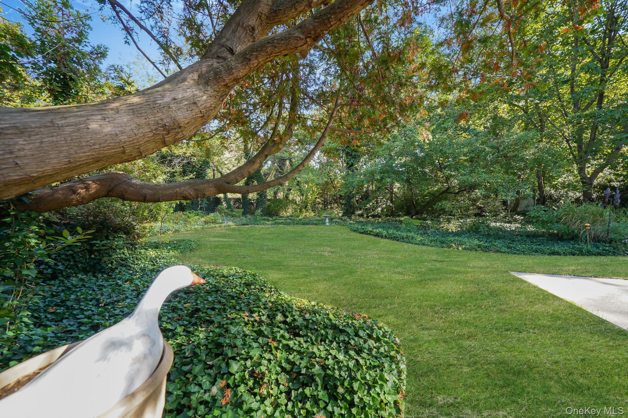 3 Milford Drive, Central Islip, NY 11722