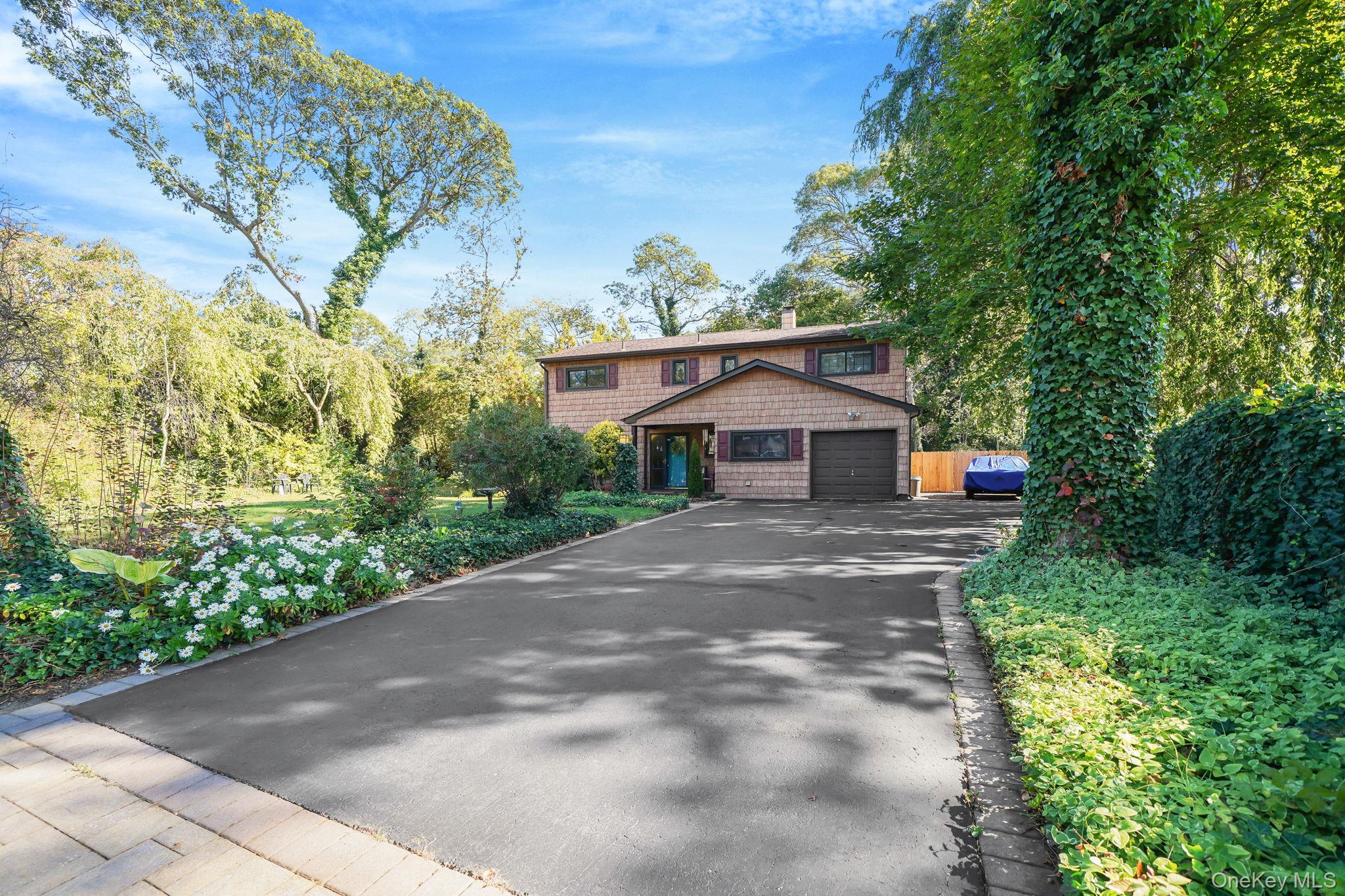 3 Milford Drive, Central Islip, NY 11722