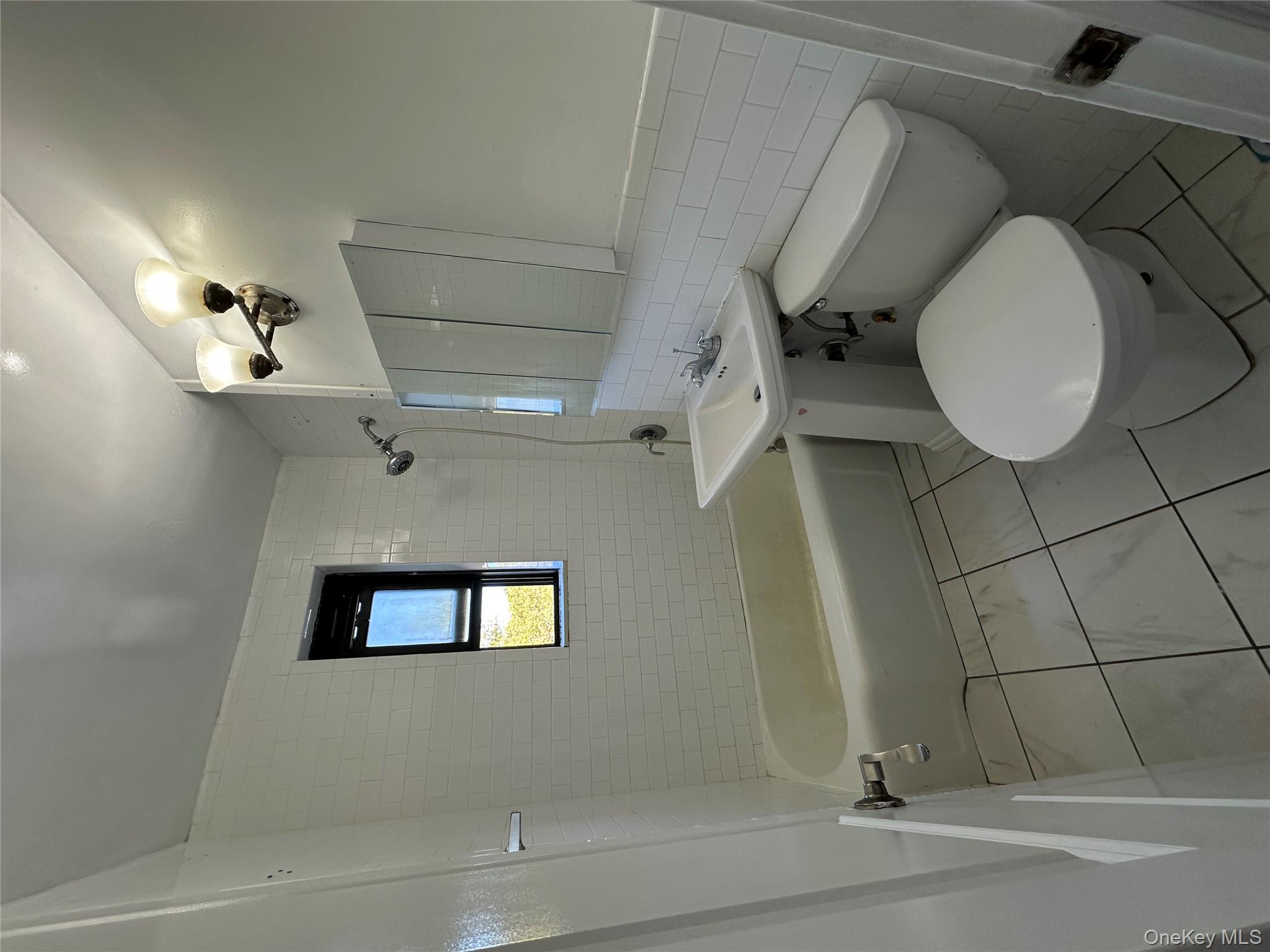 15040 71st AVE # 4G, Flushing, NY 11367