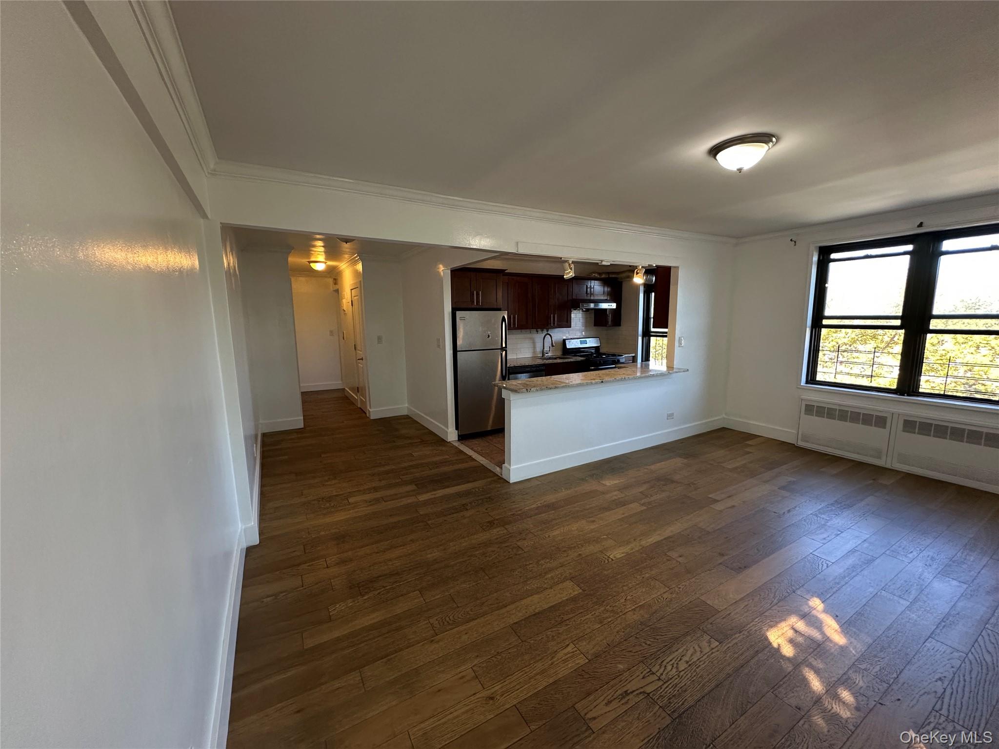 15040 71st AVE # 4G, Flushing, NY 11367