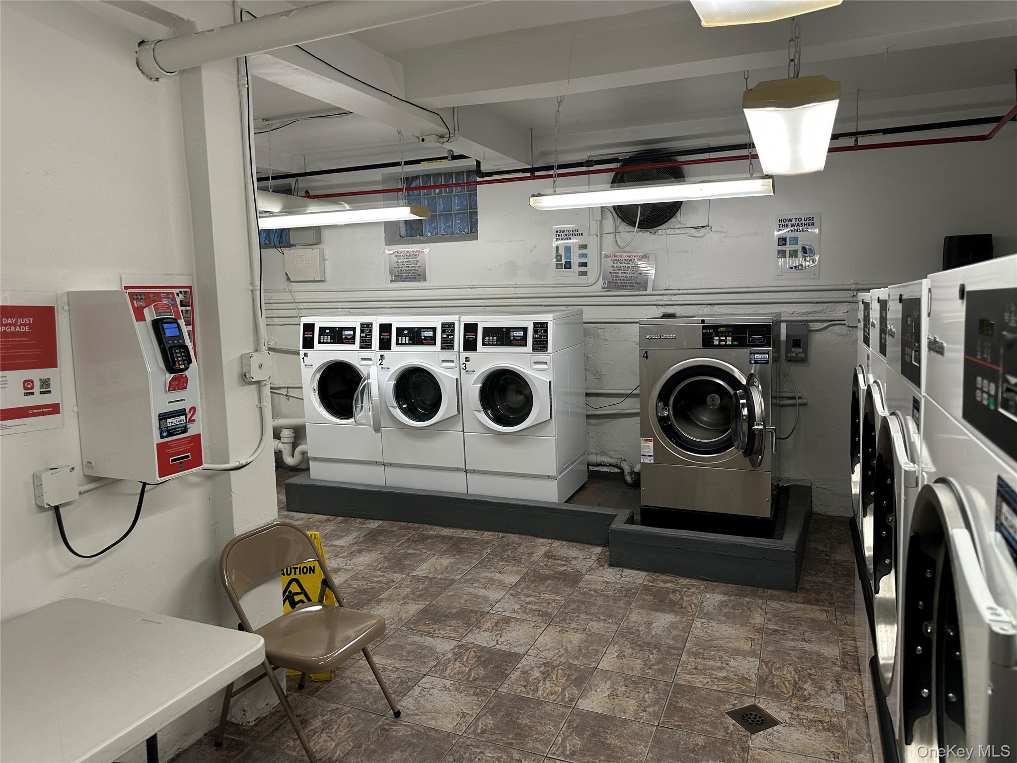 15040 71st AVE # 4G, Flushing, NY 11367