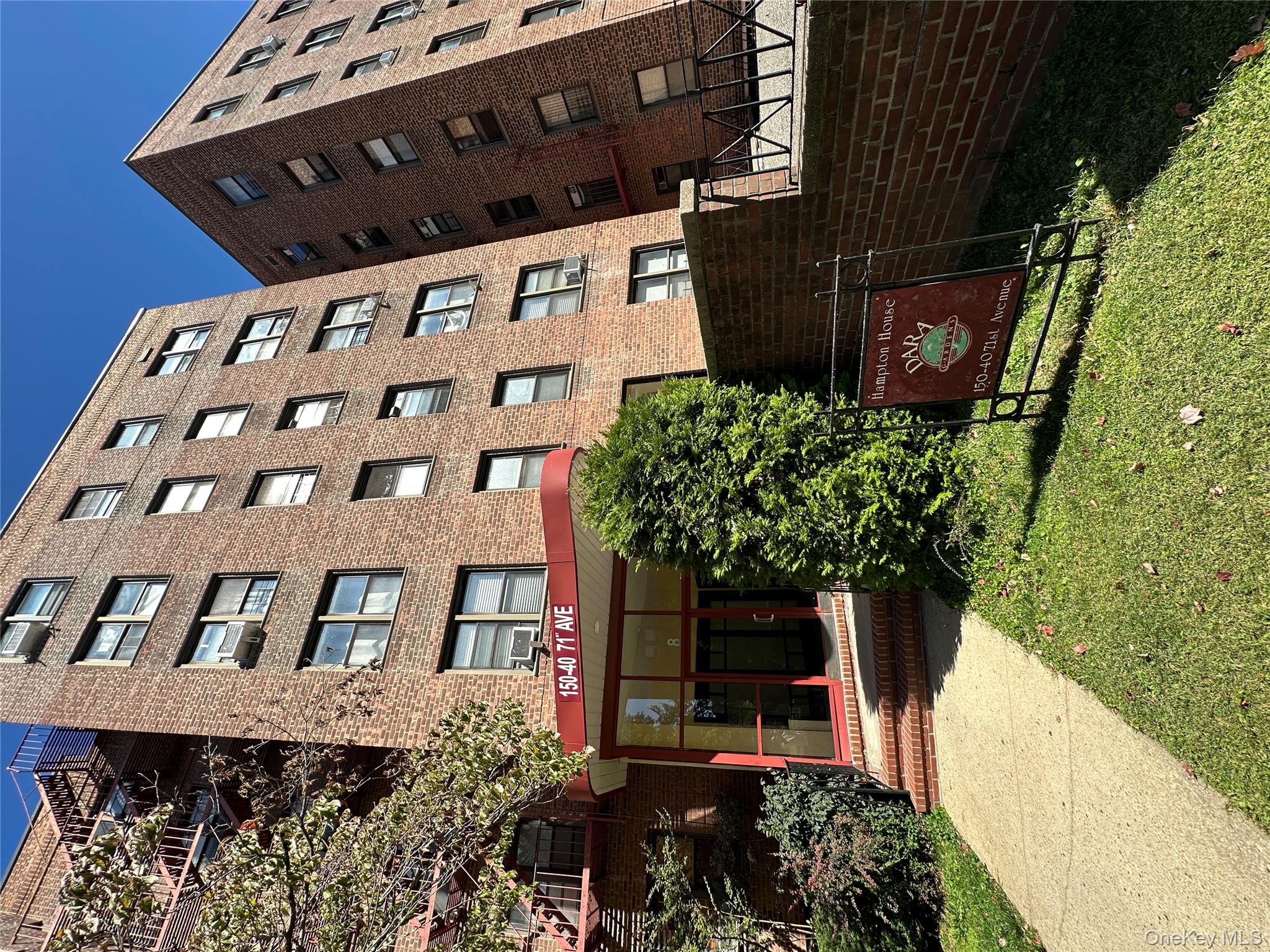 15040 71st AVE # 4G, Flushing, NY 11367