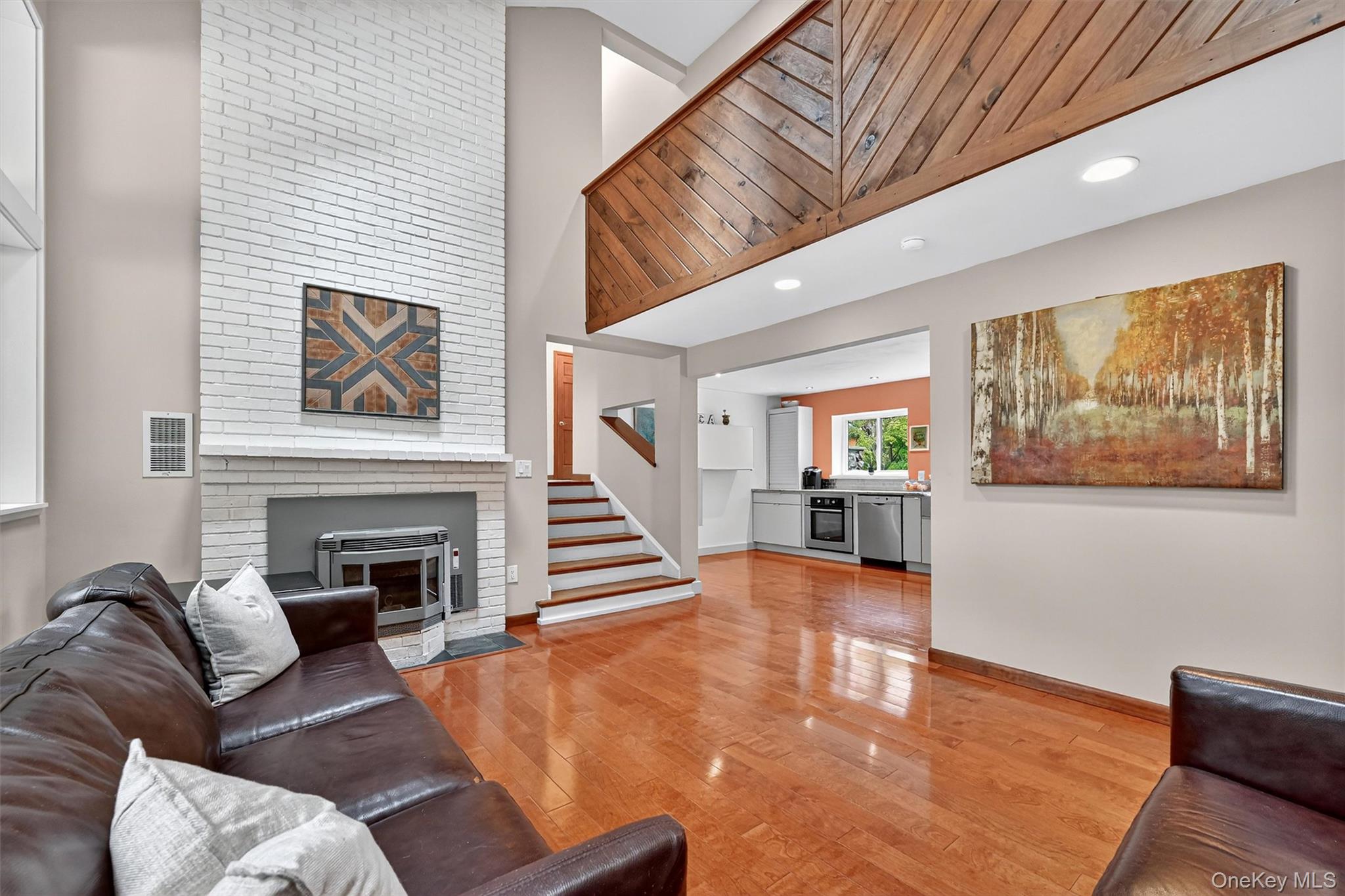 2 Tenny Lane, Cornwall, NY 12518