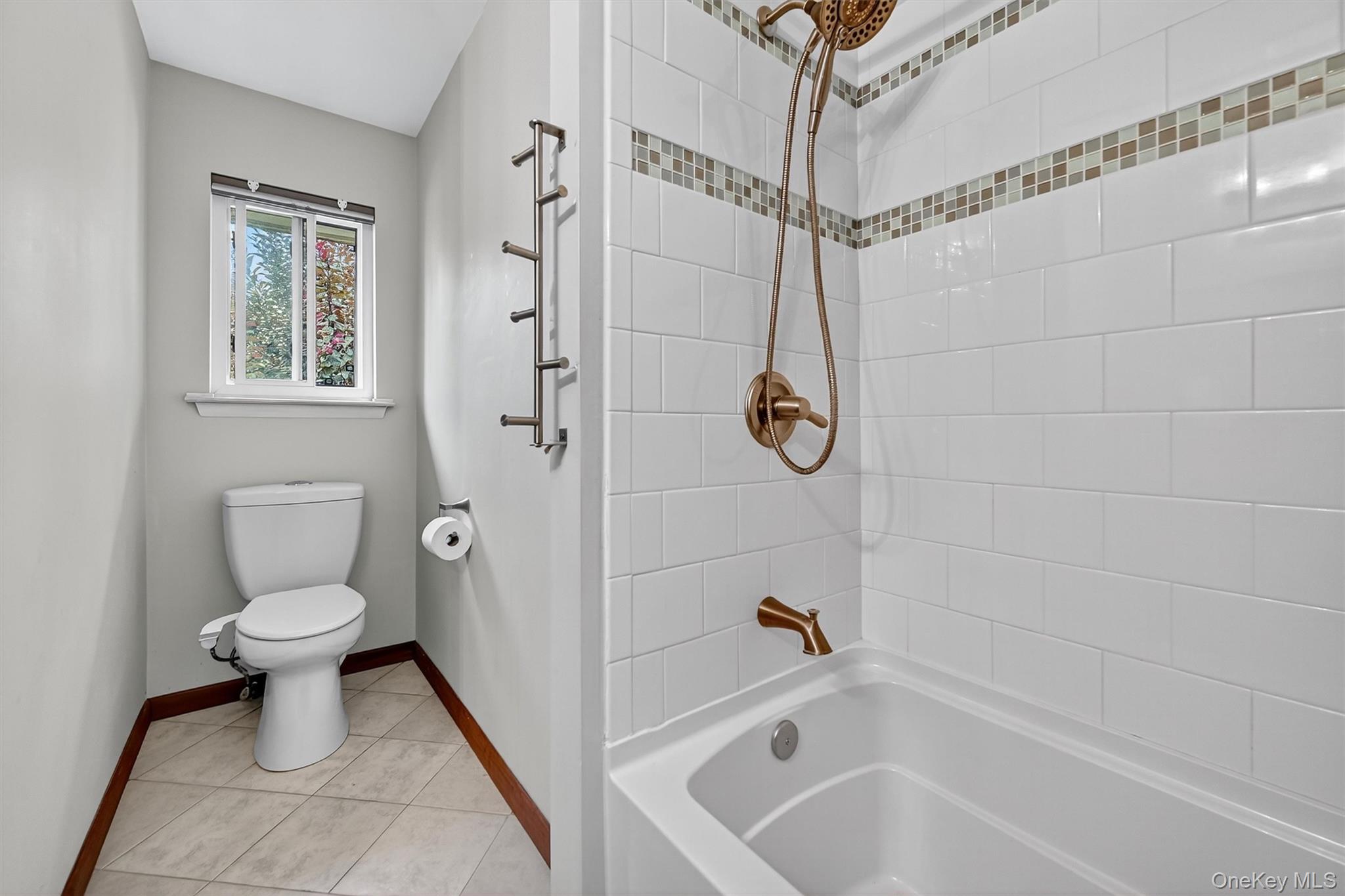 2 Tenny Lane, Cornwall, NY 12518