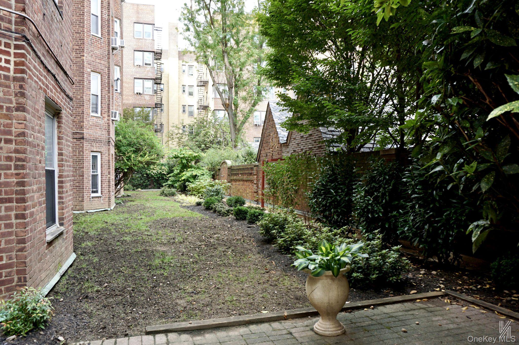 34-41 85th Street # 1X, Jackson Heights, NY 11372