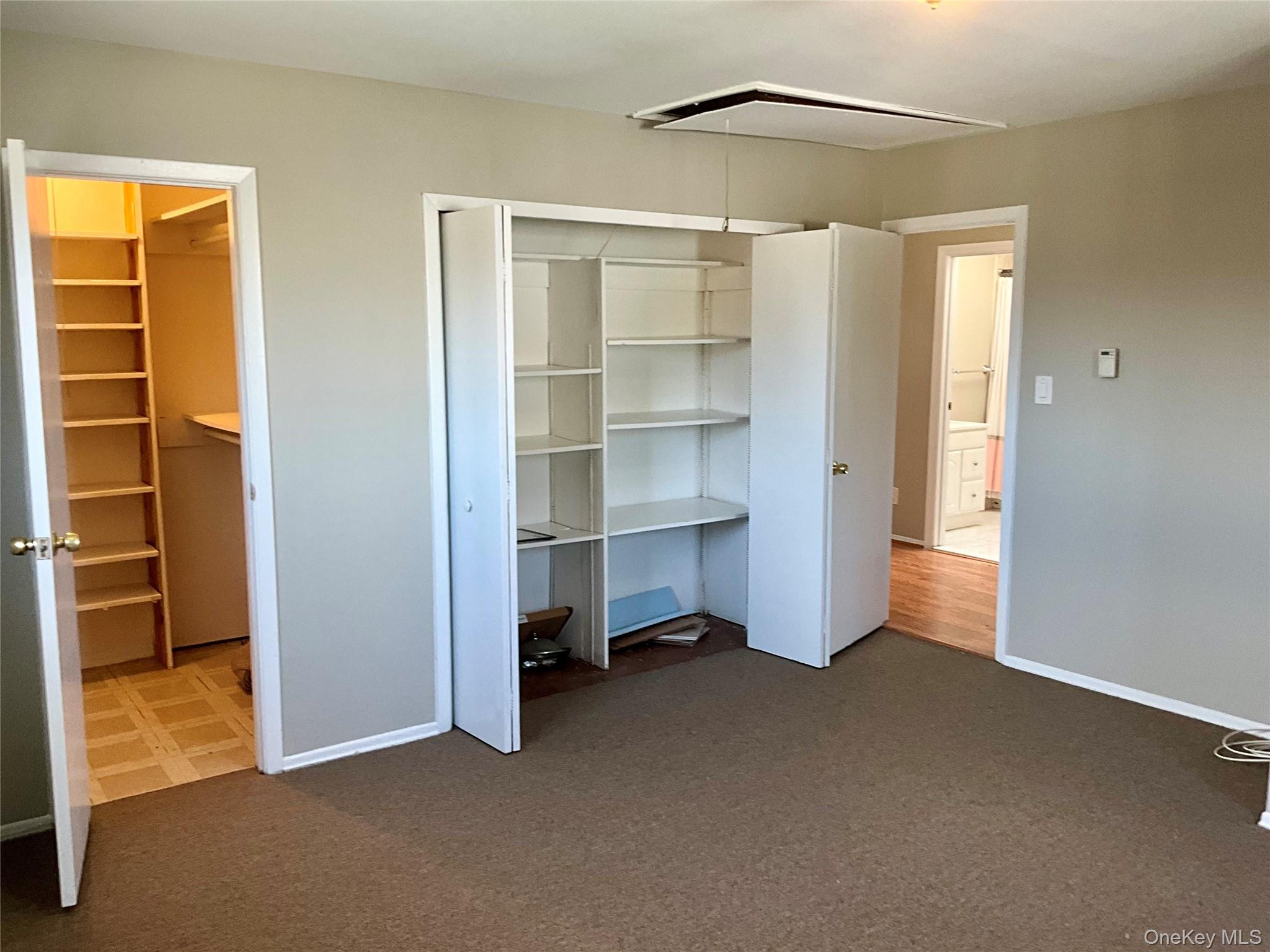 17 Rural Lane, Levittown, NY 11756