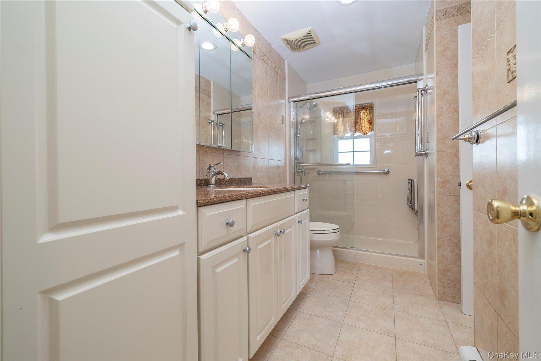 101 Stuart Avenue, Malverne, NY 11565