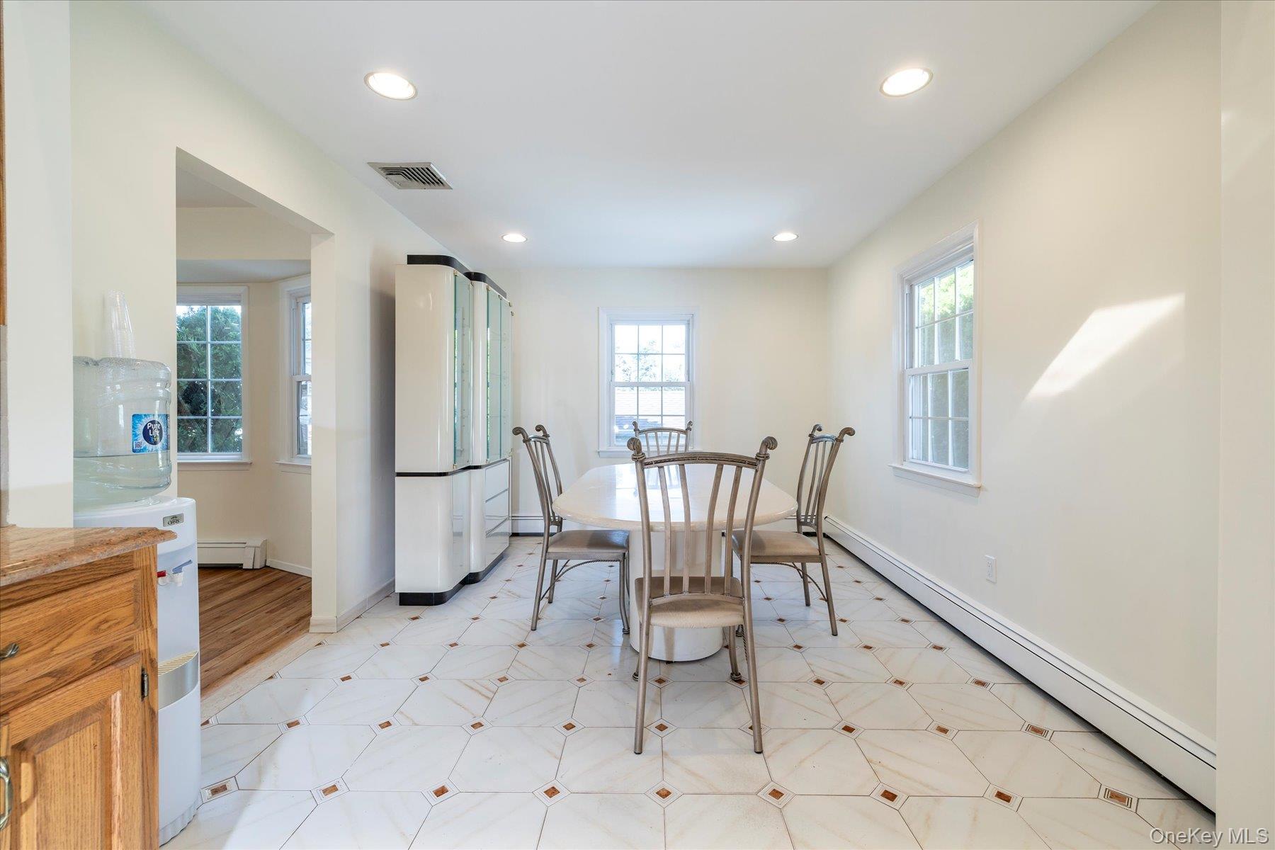 101 Stuart Avenue, Malverne, NY 11565