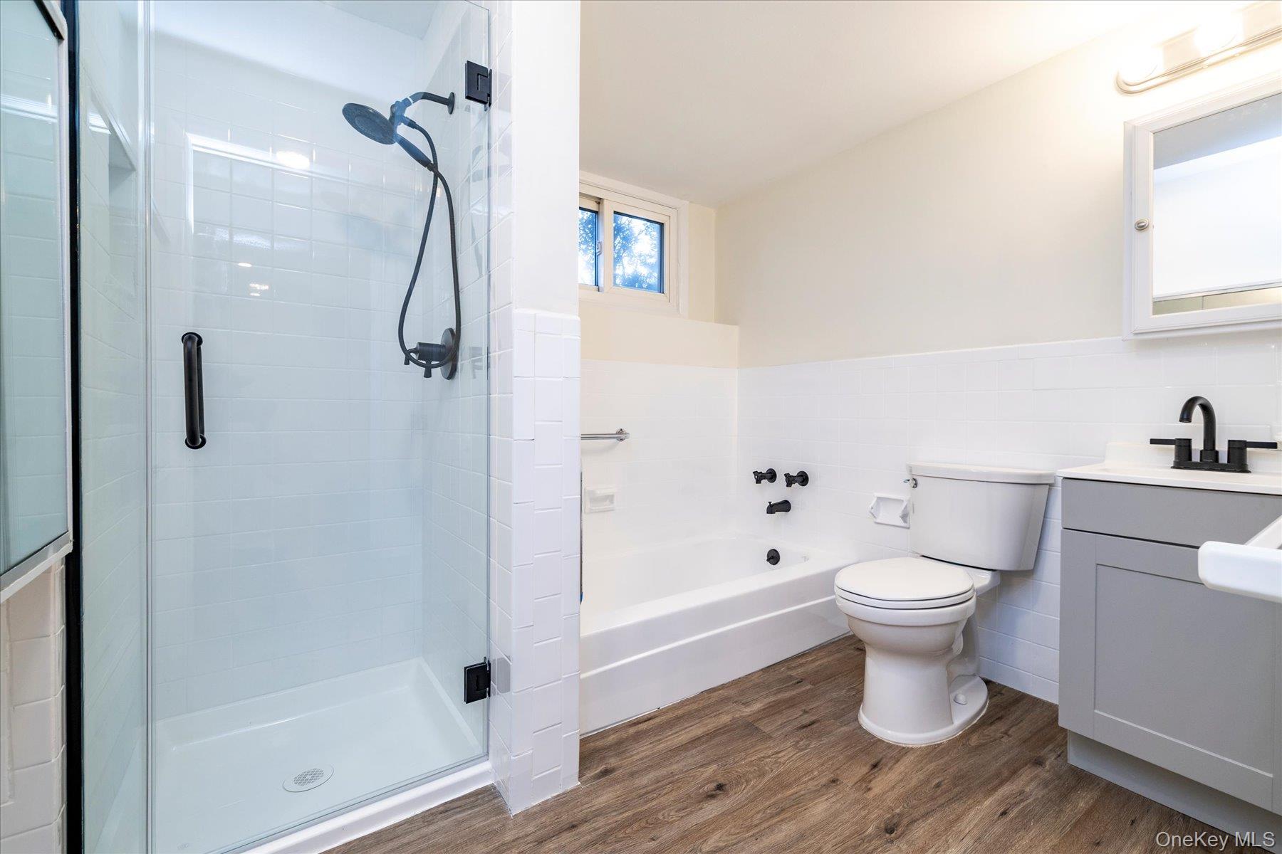 101 Stuart Avenue, Malverne, NY 11565