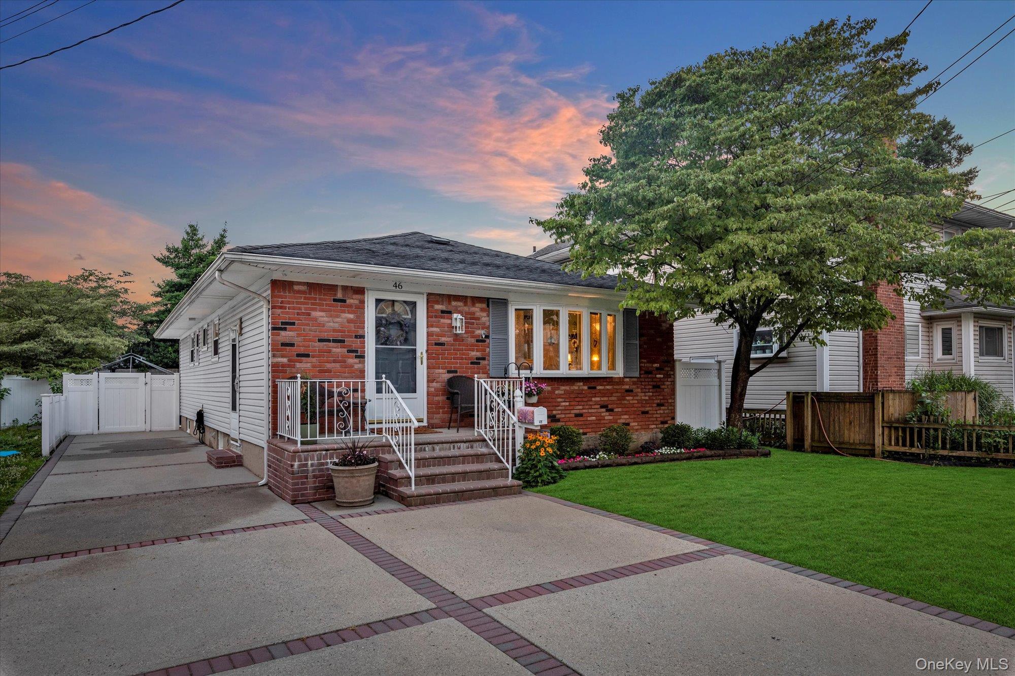 46 Forest Avenue, Valley Stream, NY 11581