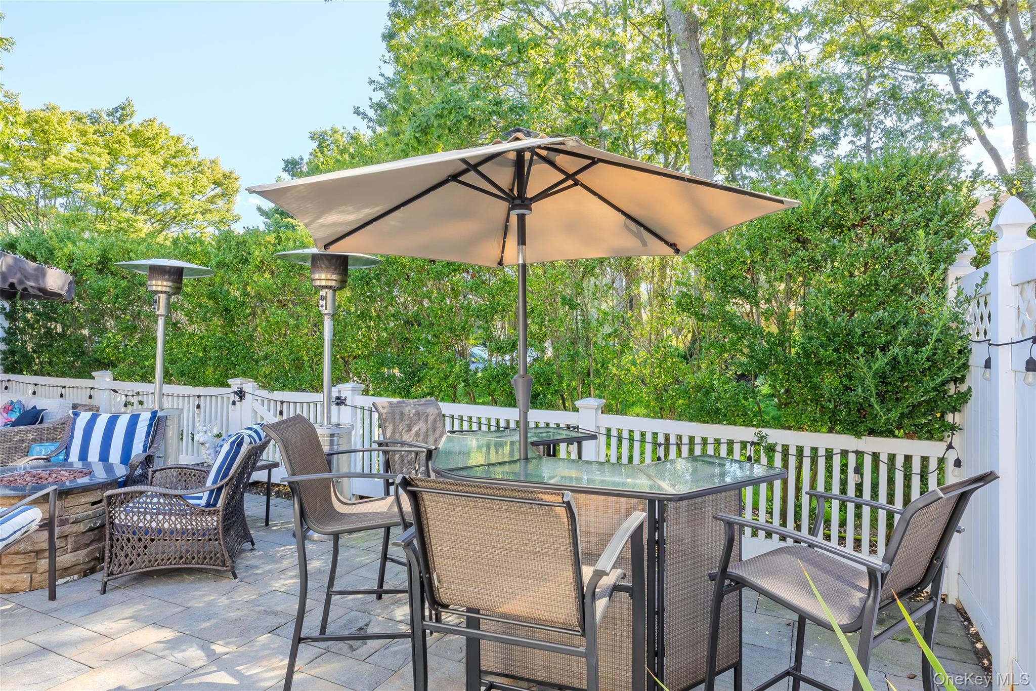 171 Colony Drive, Holbrook, NY 11741