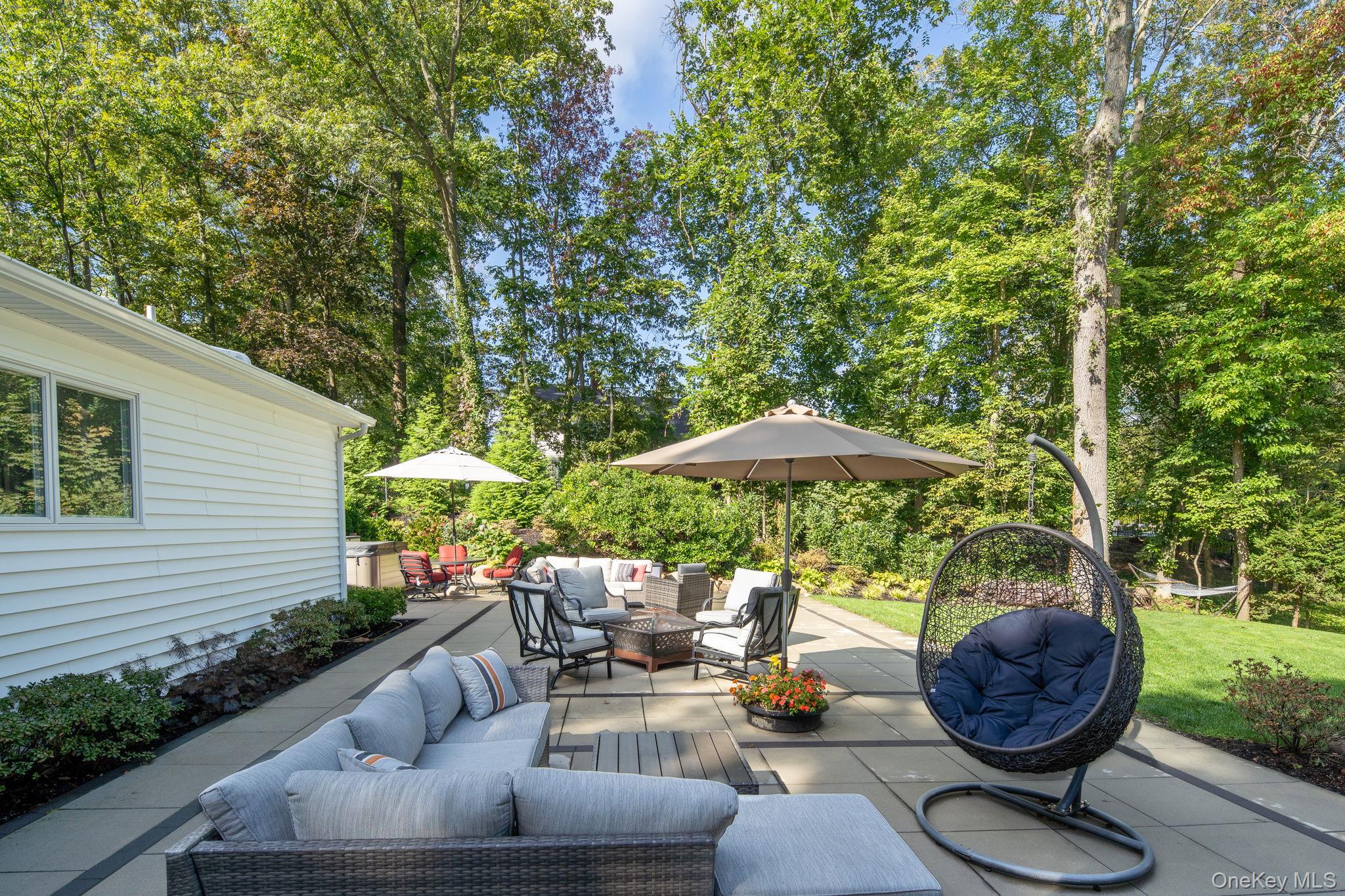 511 Wolf Hill Road, Dix Hills, NY 11746