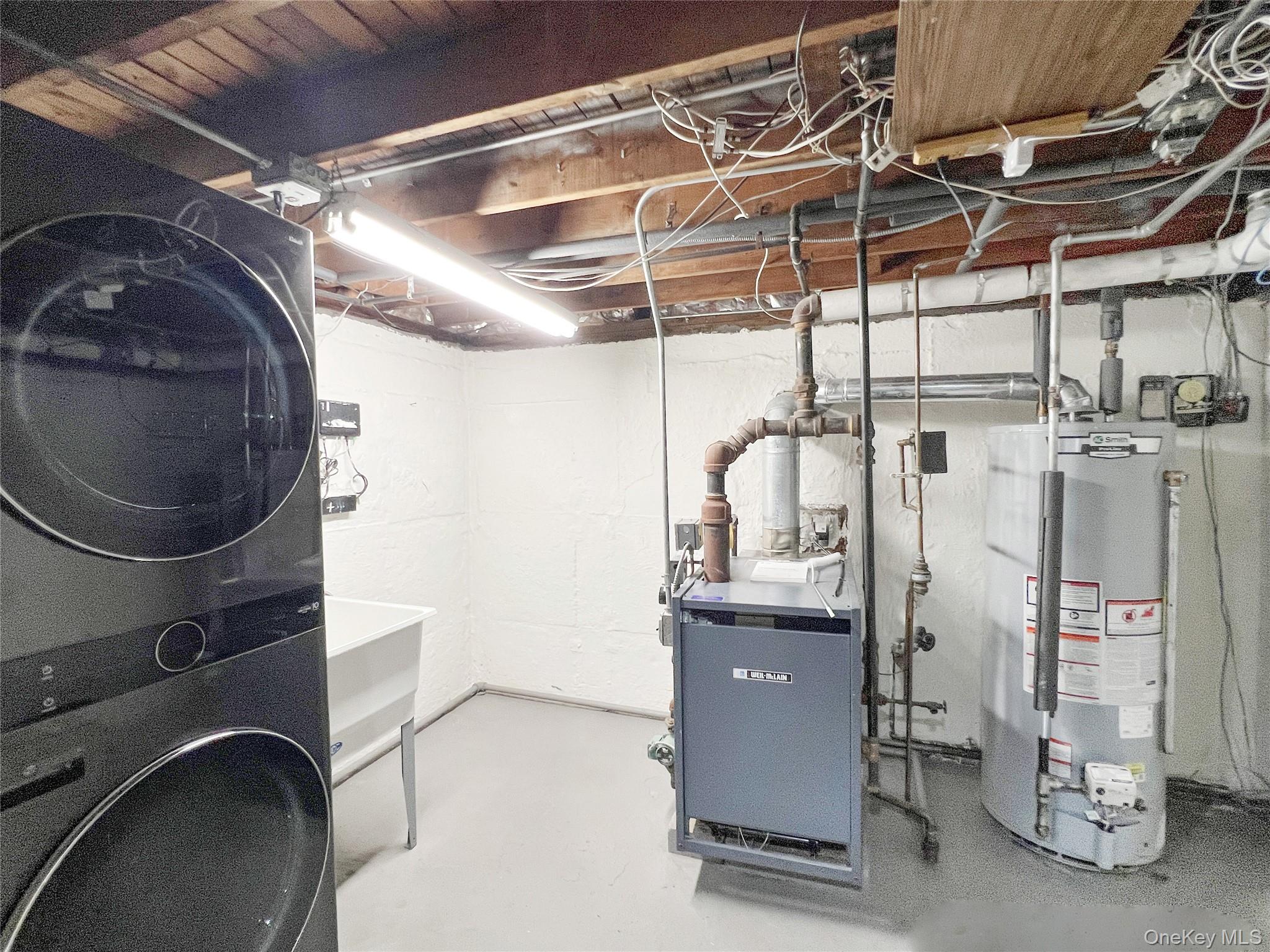 5635 174th Street, Fresh Meadows, NY 11365