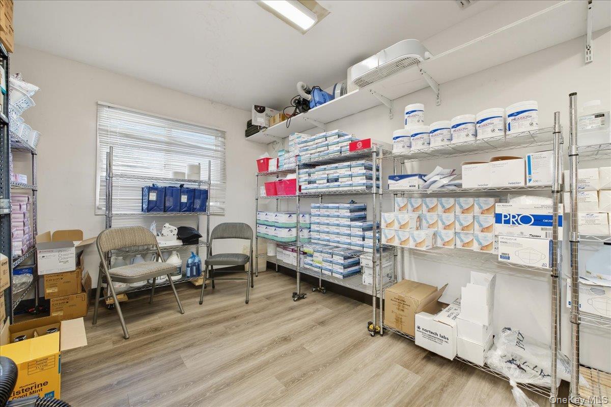 21 Division Avenue, Levittown, NY 11756