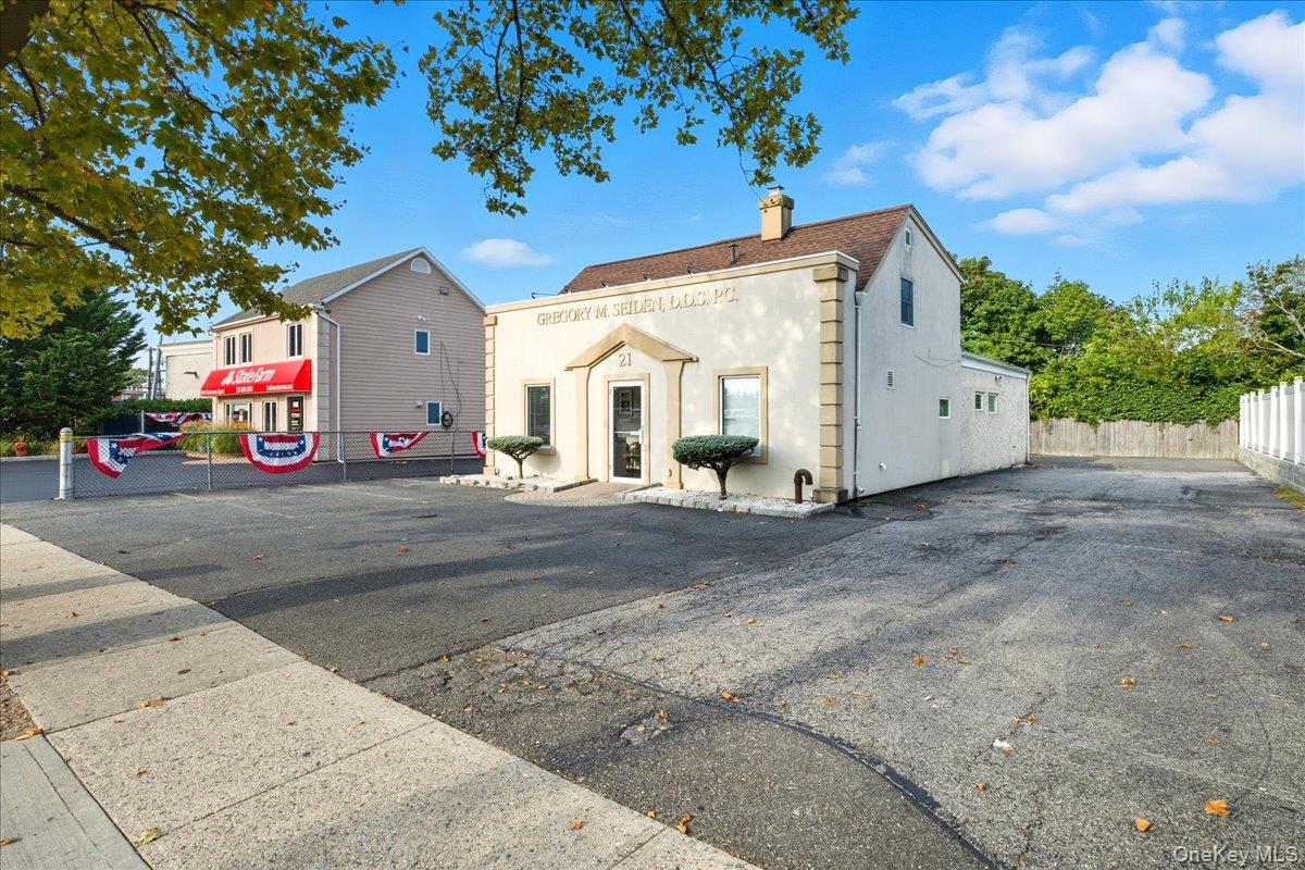 21 Division Avenue, Levittown, NY 11756