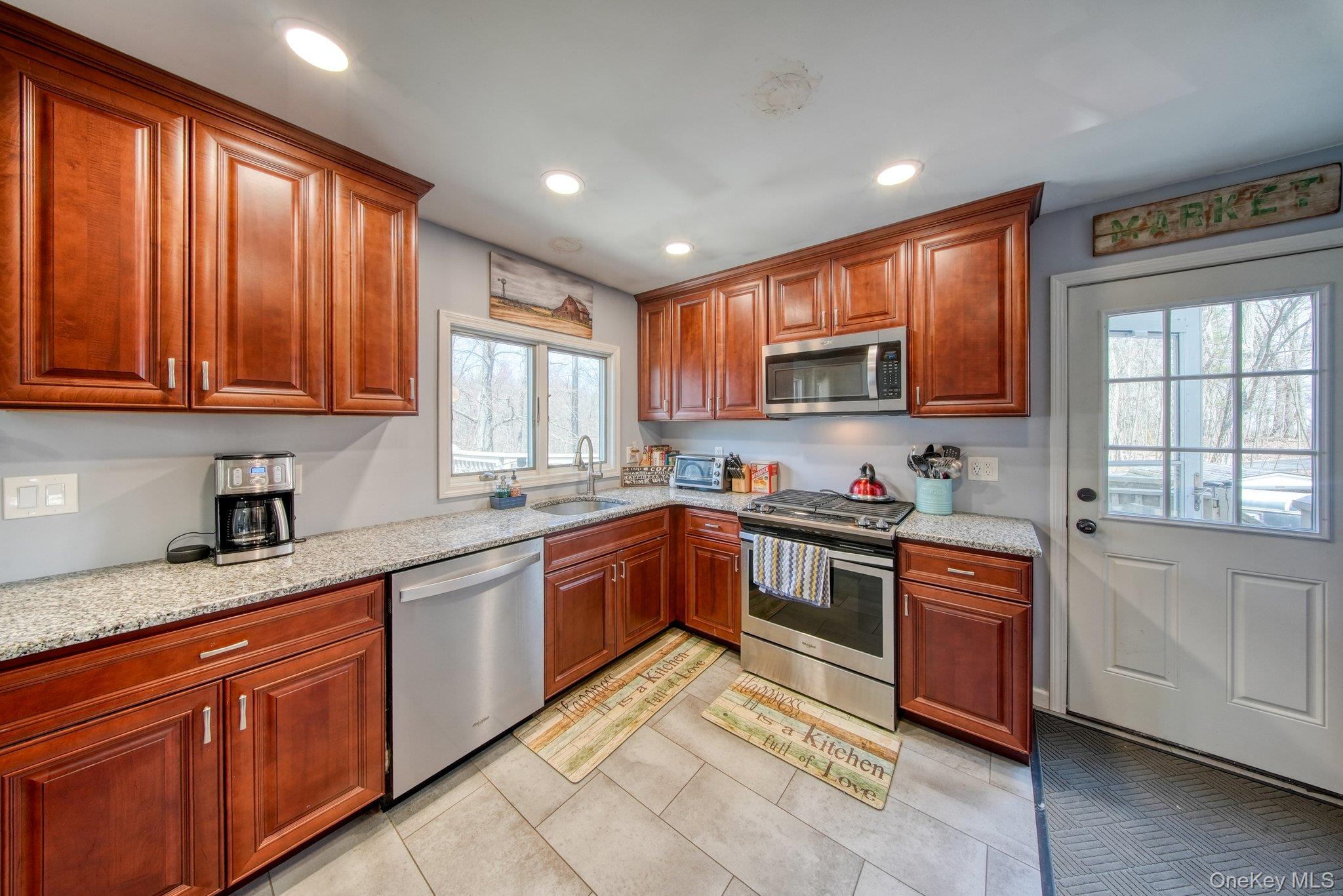 151 School House Road, Middletown, NY 10940