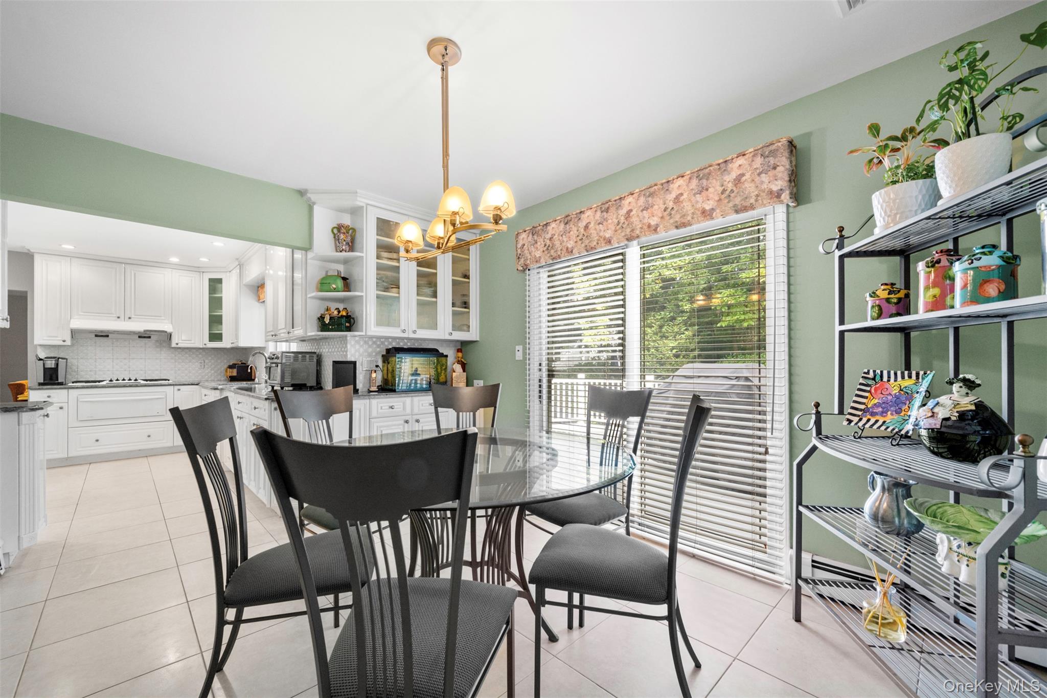 23 Parkside Drive, Great Neck, NY 11021