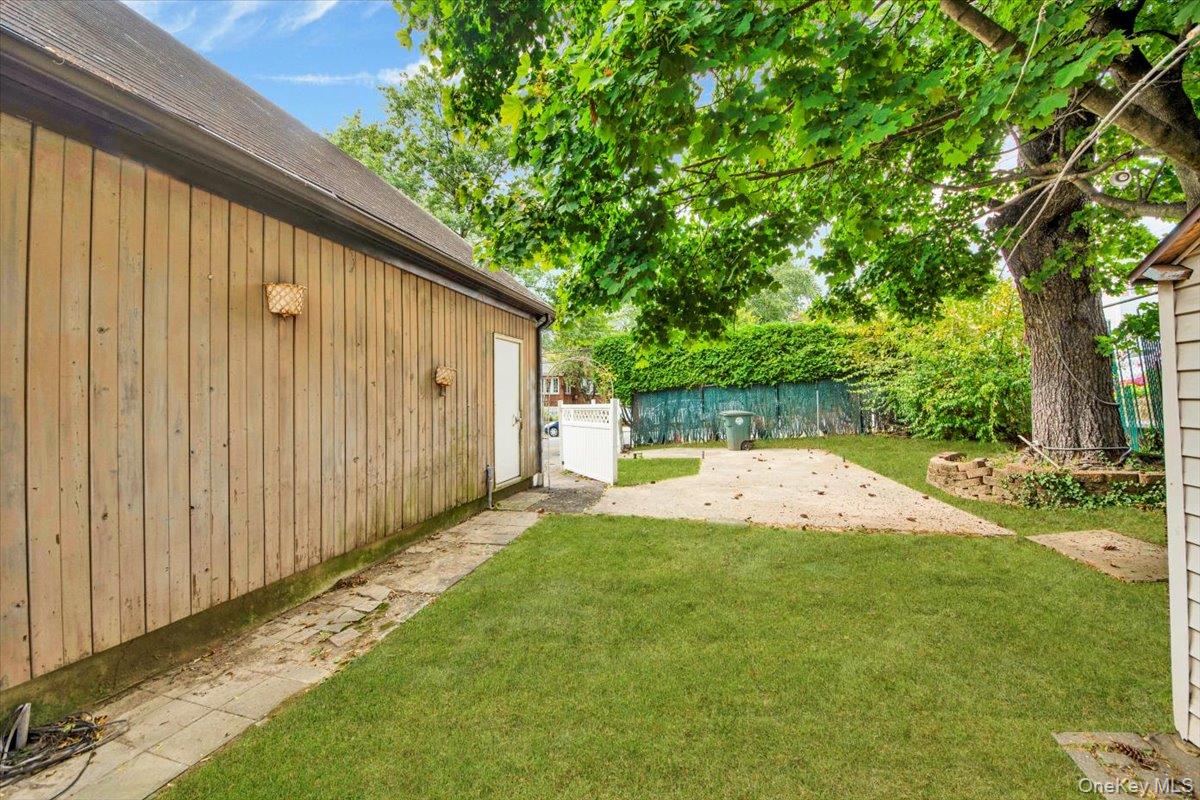 431 Irving Avenue, Port Chester, NY 10573