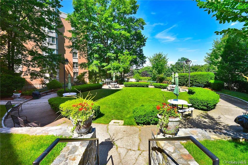 90 BRYANT Avenue # F-3D, White Plains, NY 10605