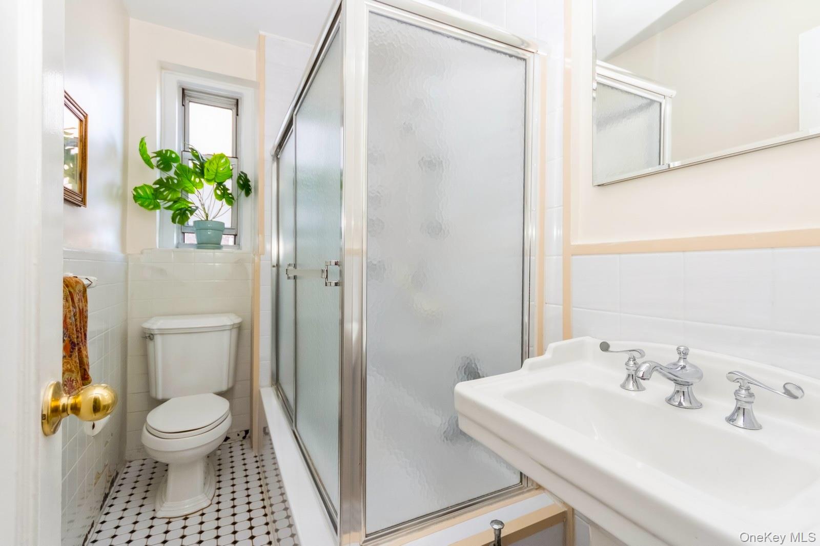 90 BRYANT Avenue # F-3D, White Plains, NY 10605