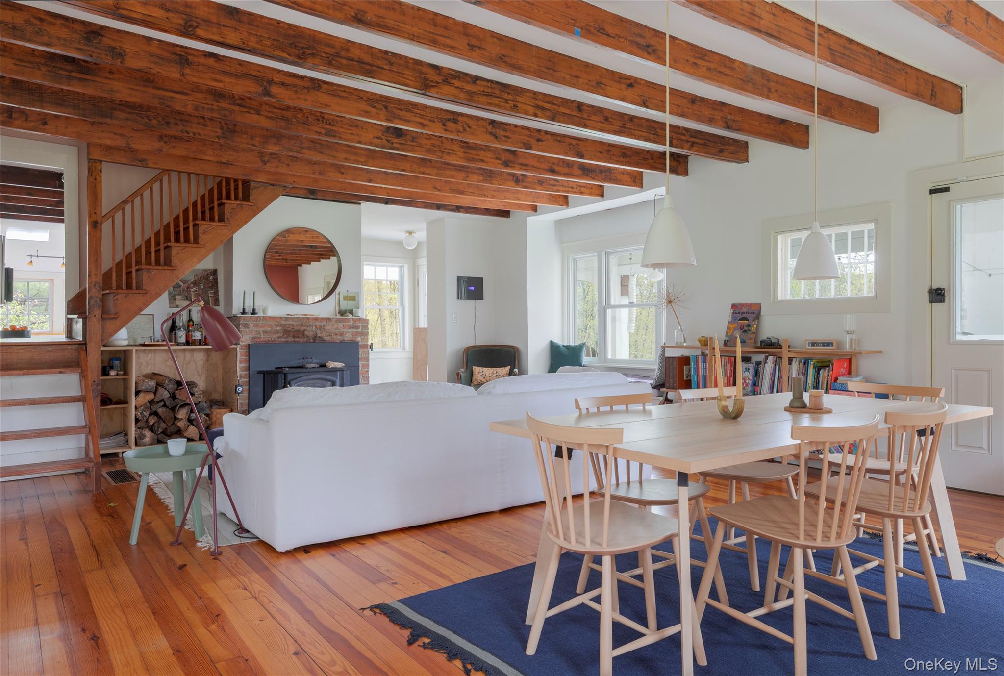 57 Dellenbaugh Road, Cragsmoor, NY 12420