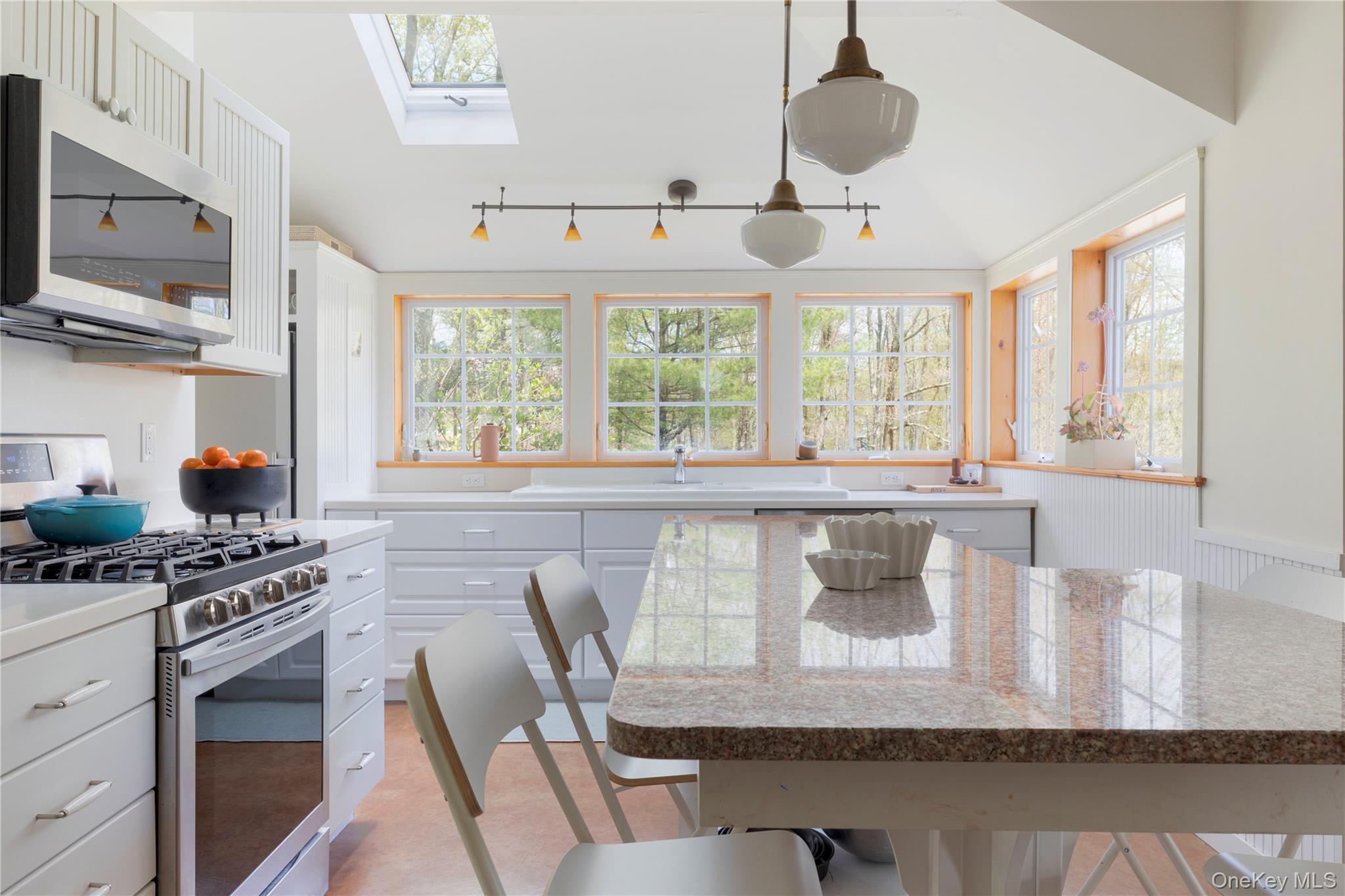 57 Dellenbaugh Road, Cragsmoor, NY 12420