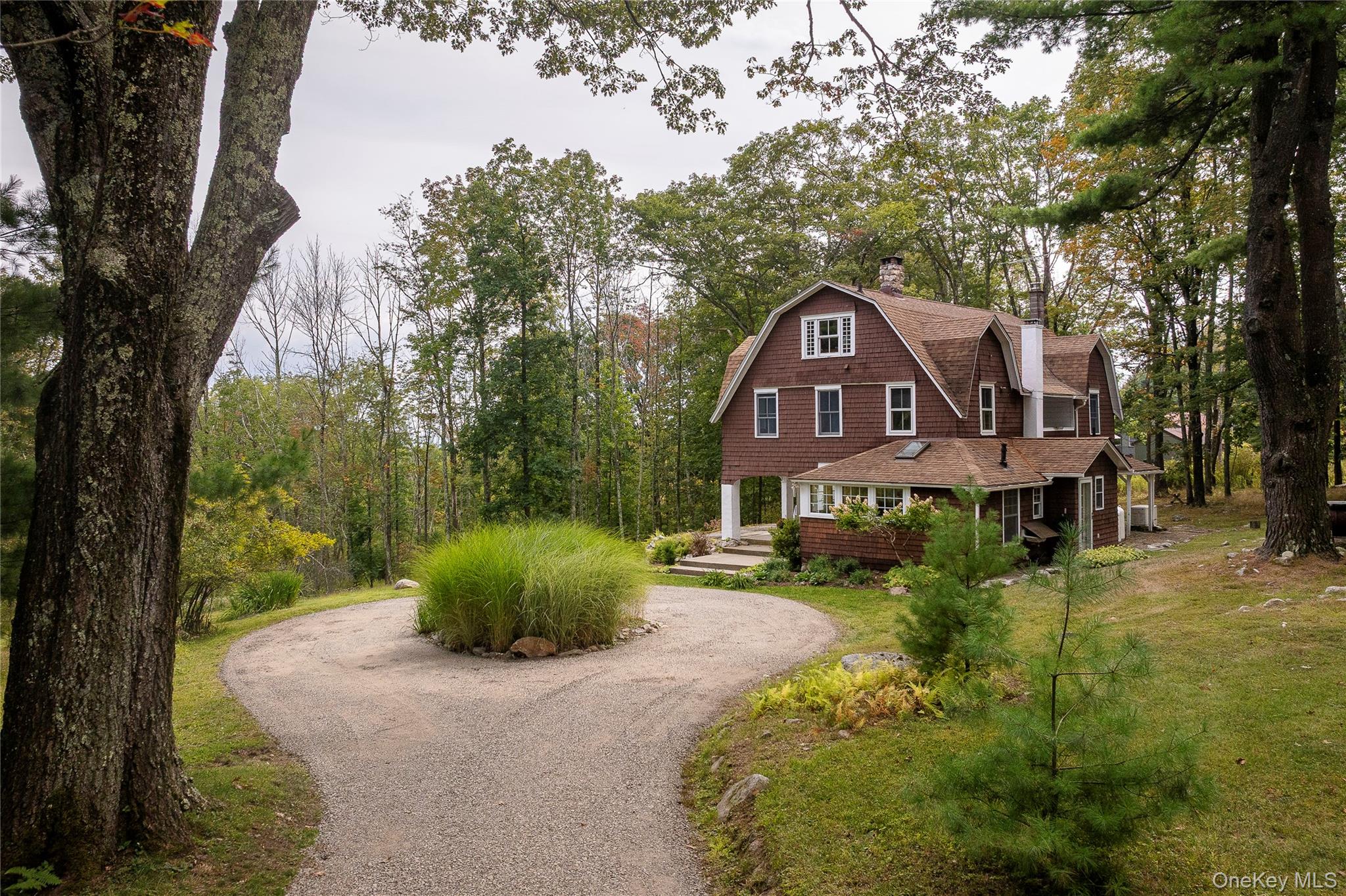 57 Dellenbaugh Road, Cragsmoor, NY 12420