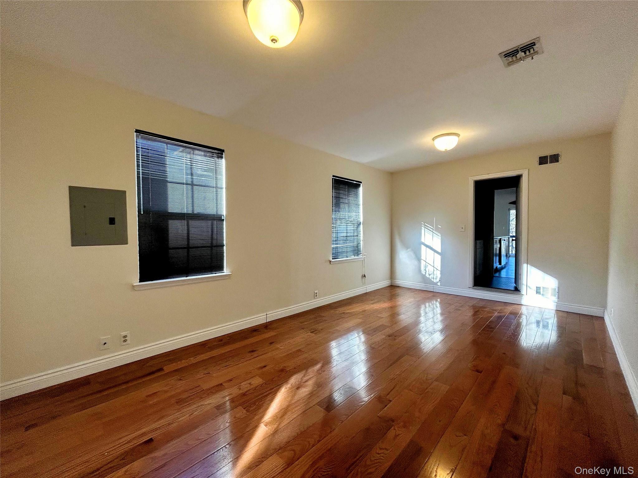 20 Woodbine Drive, Highland Mills, NY 10930