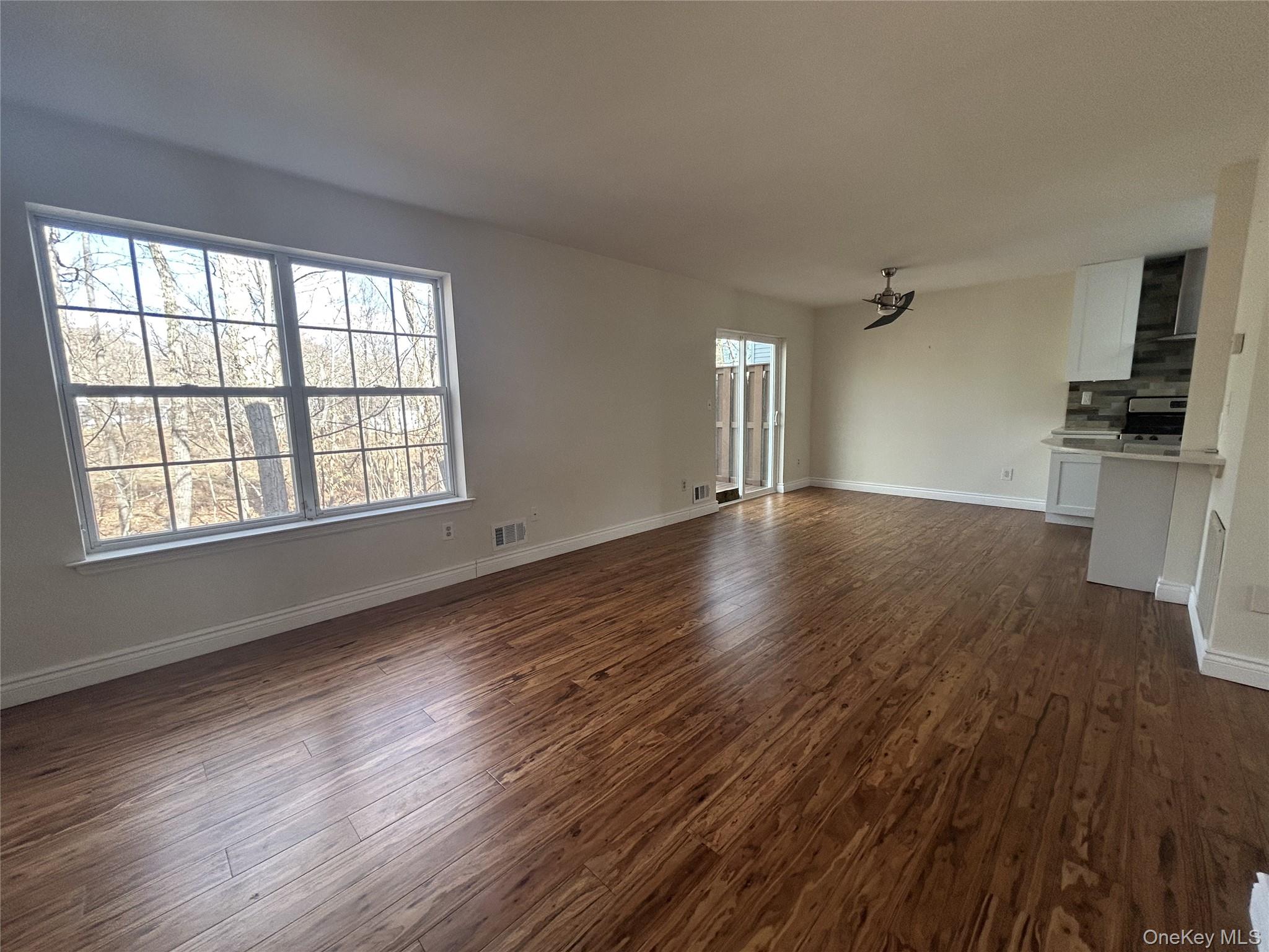 20 Woodbine Drive, Highland Mills, NY 10930