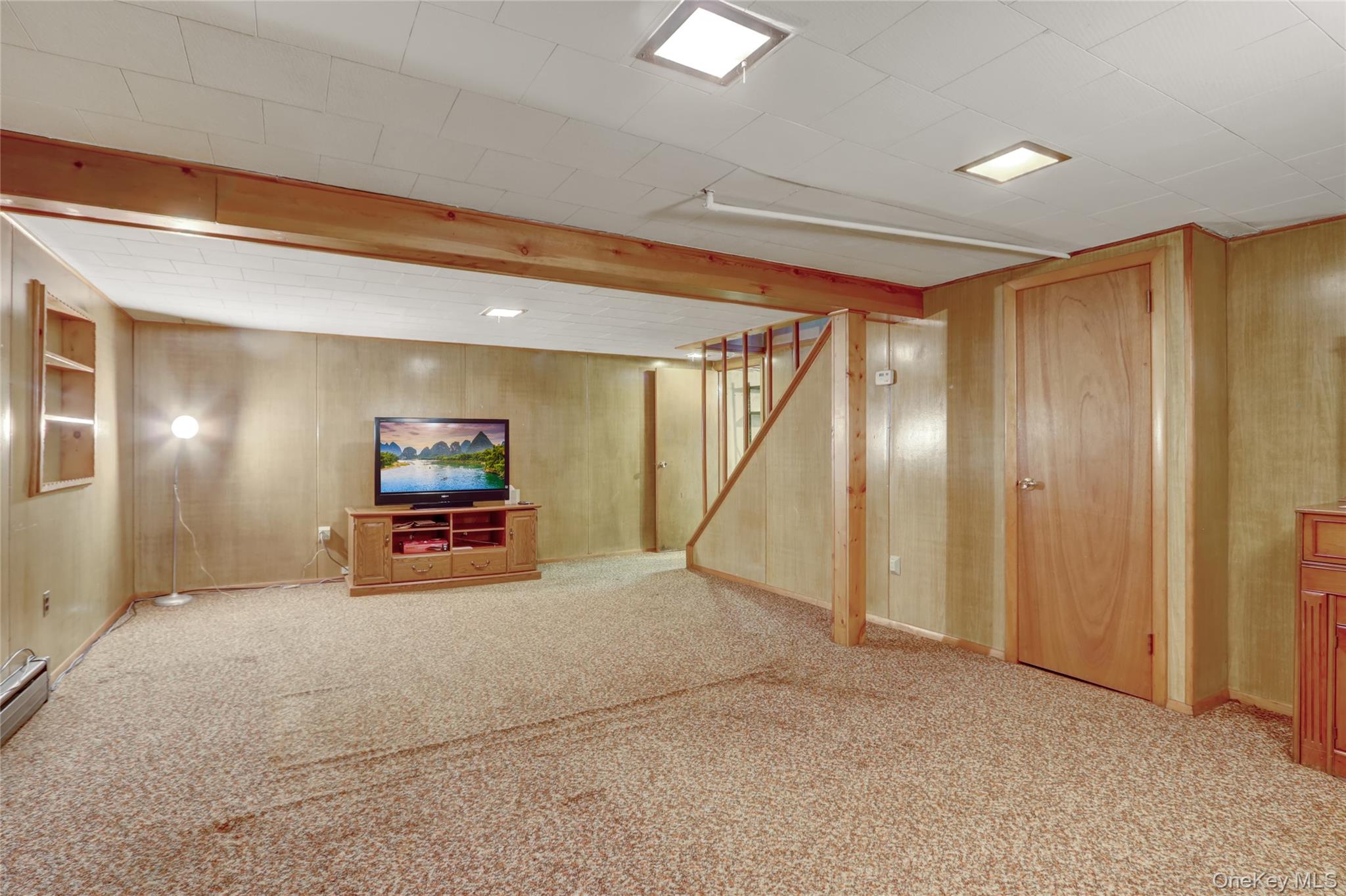 142 N Chestnut Street, Massapequa, NY 11758