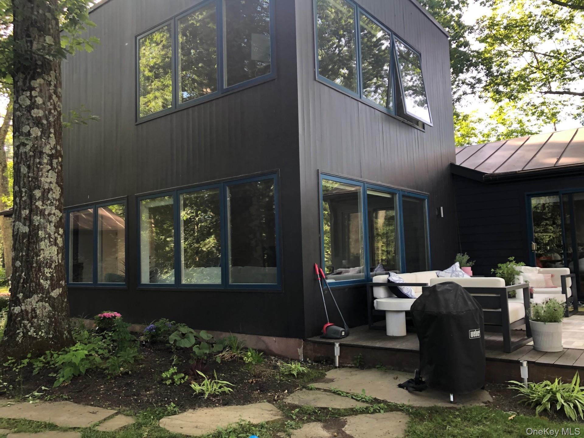 956 Route 308, Rhinebeck, NY 12572