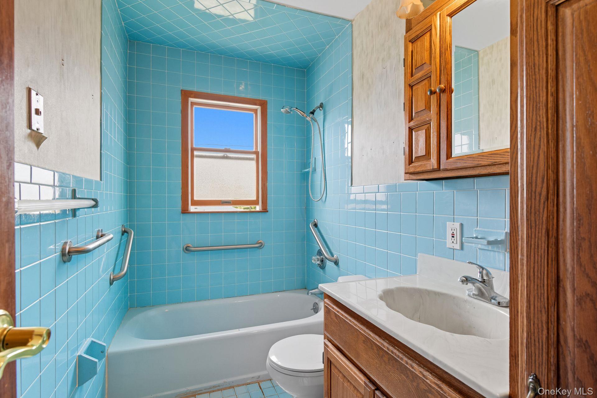 395 Pacific Street, Massapequa Park, NY 11762