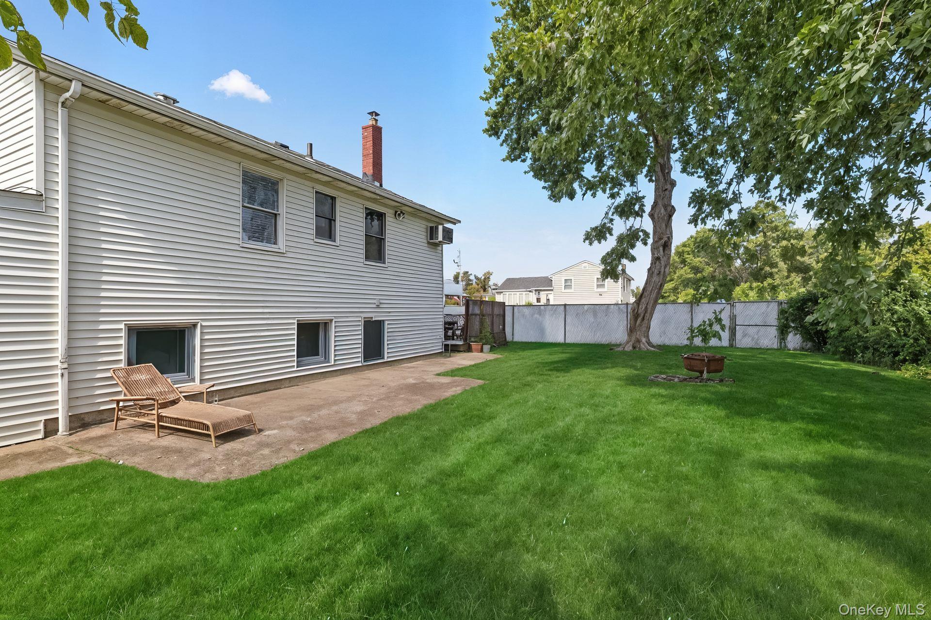 395 Pacific Street, Massapequa Park, NY 11762