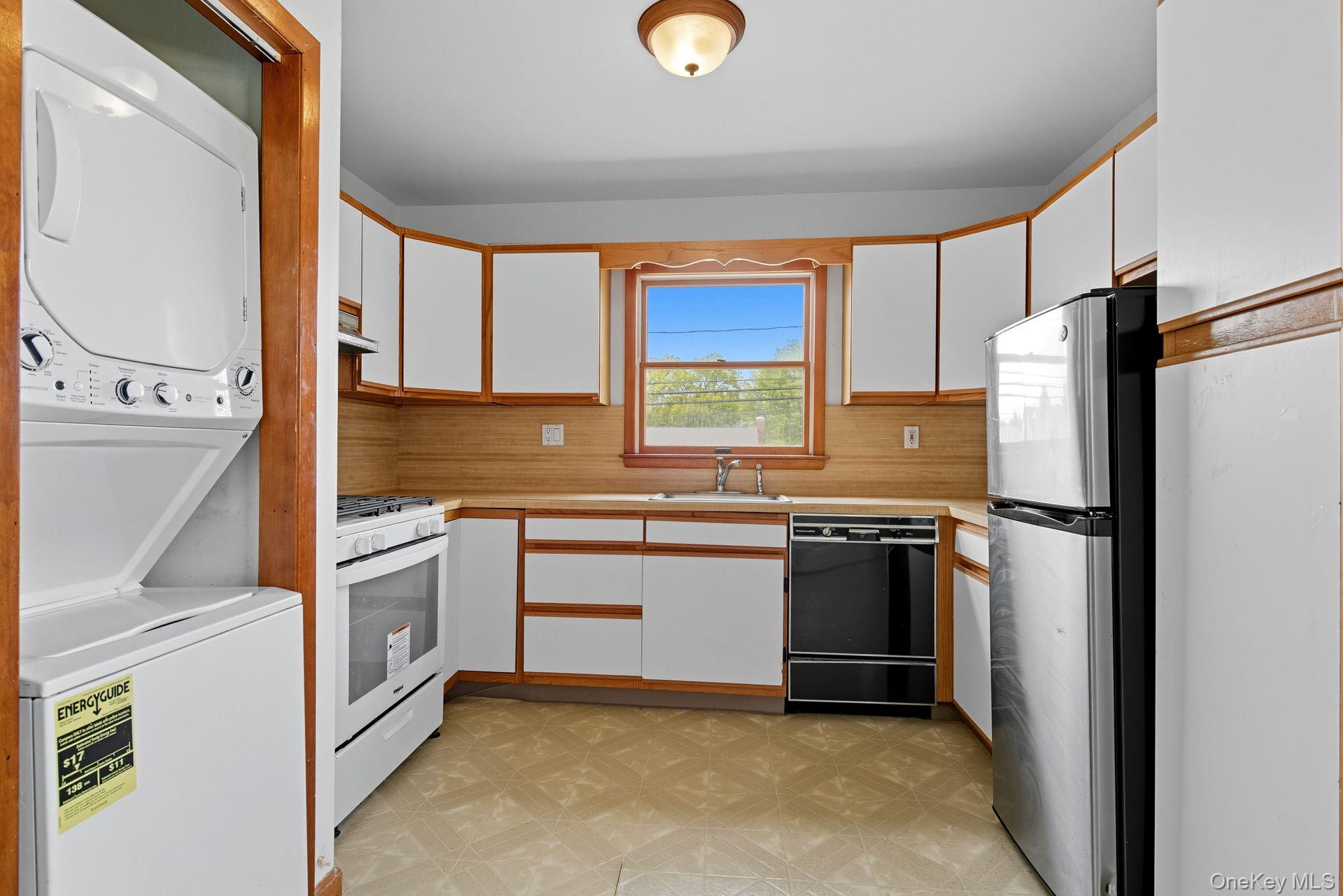 395 Pacific Street, Massapequa Park, NY 11762