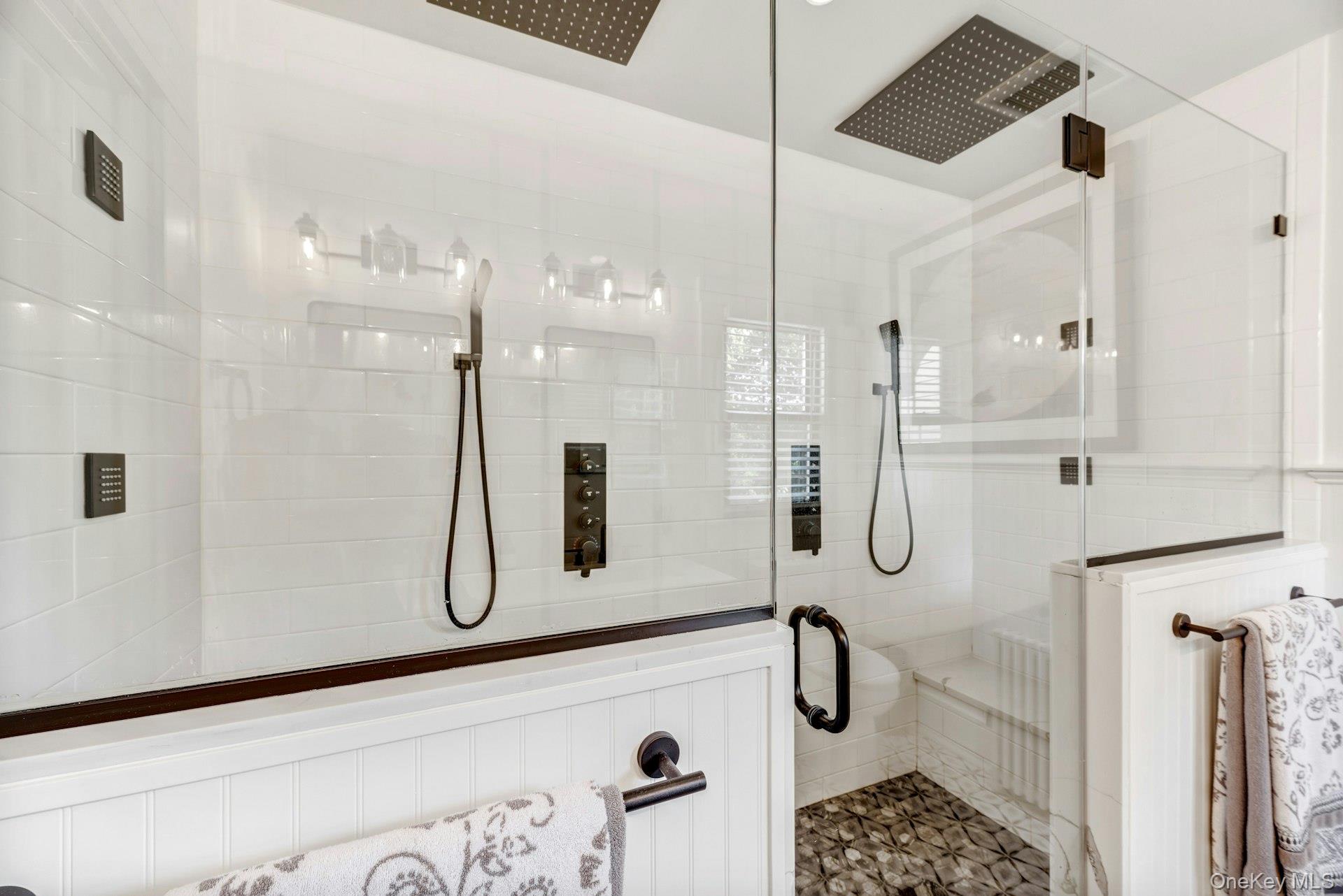 619 Bailey Avenue, Greenport, NY 11944