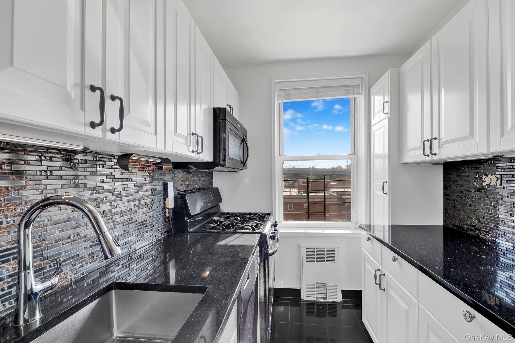 9707 4th Avenue # 4D, Brooklyn, NY 11209