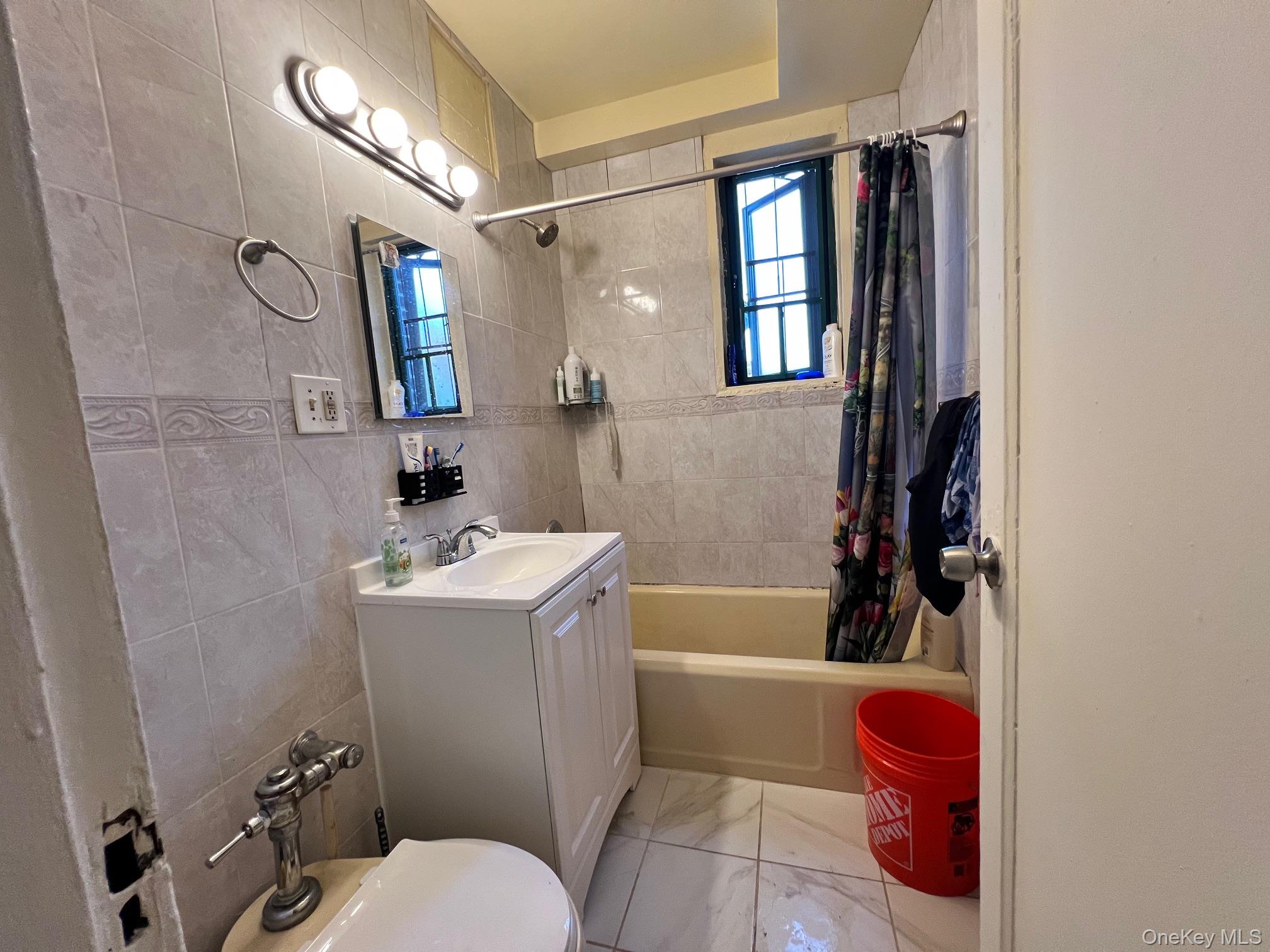 1553 Unionport Road # 7F, Bronx, NY 10462