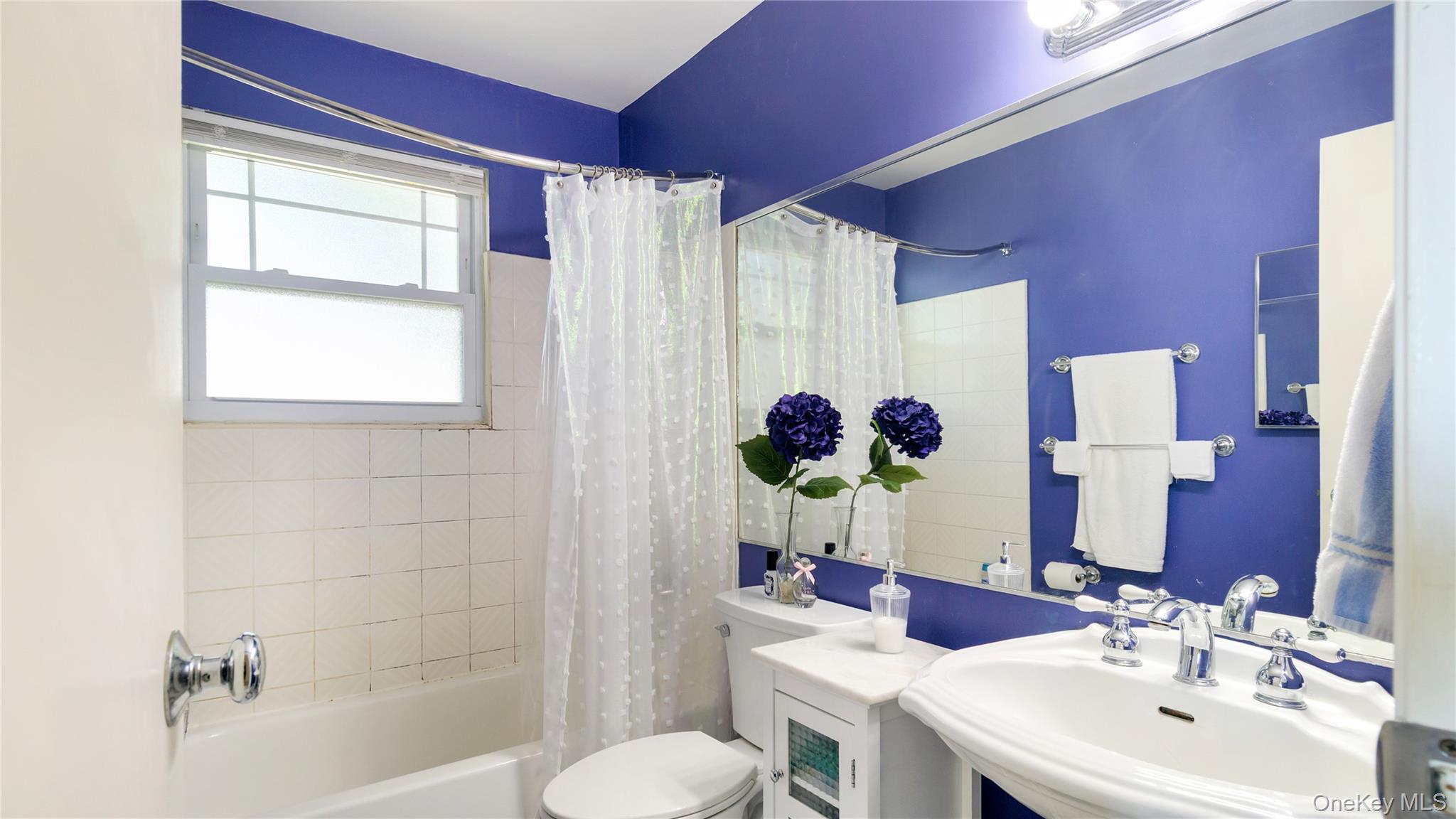 16 Fair Harbor Drive # 16, Patchogue, NY 11772