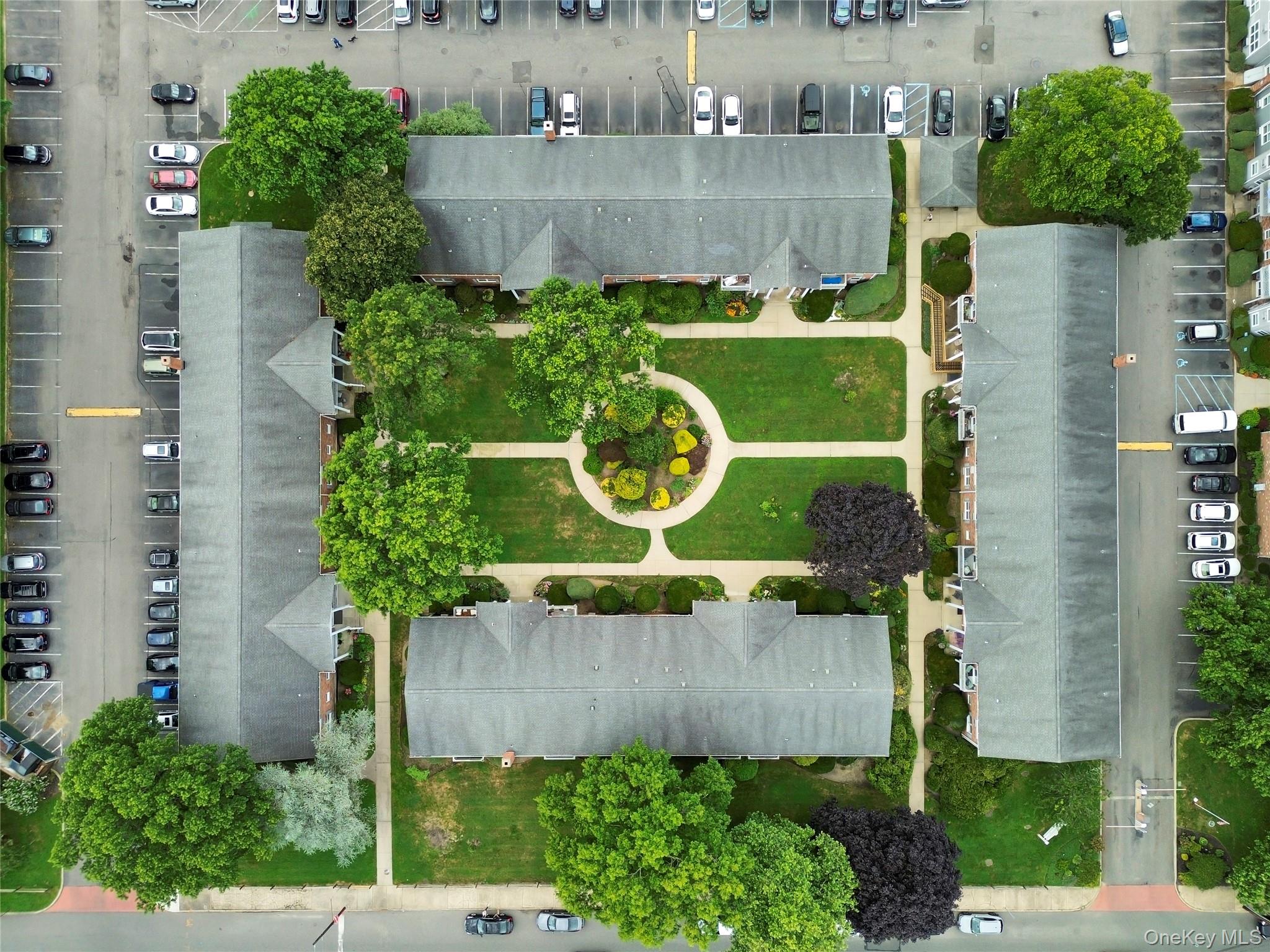 16 Fair Harbor Drive # 16, Patchogue, NY 11772