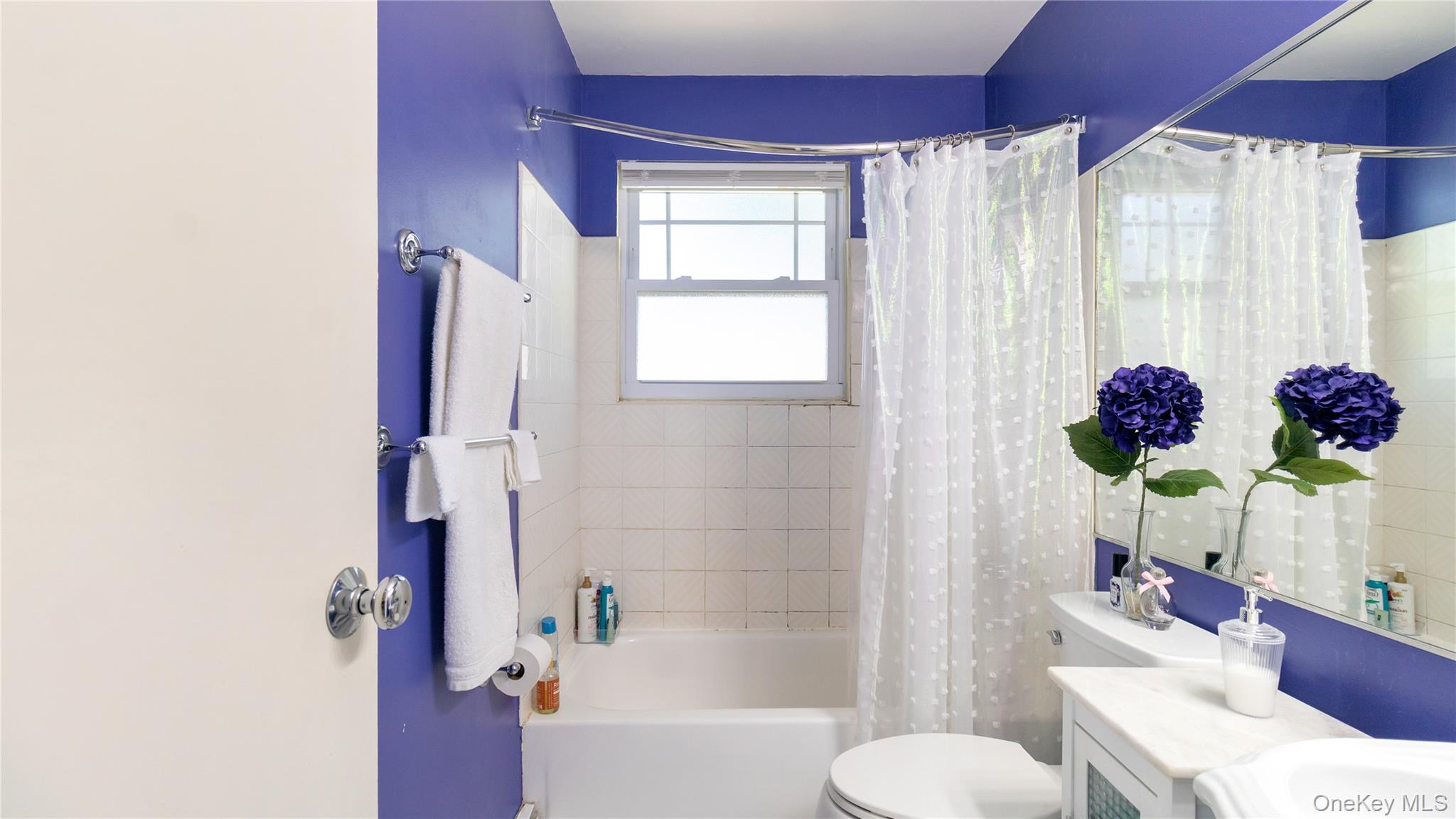 16 Fair Harbor Drive # 16, Patchogue, NY 11772