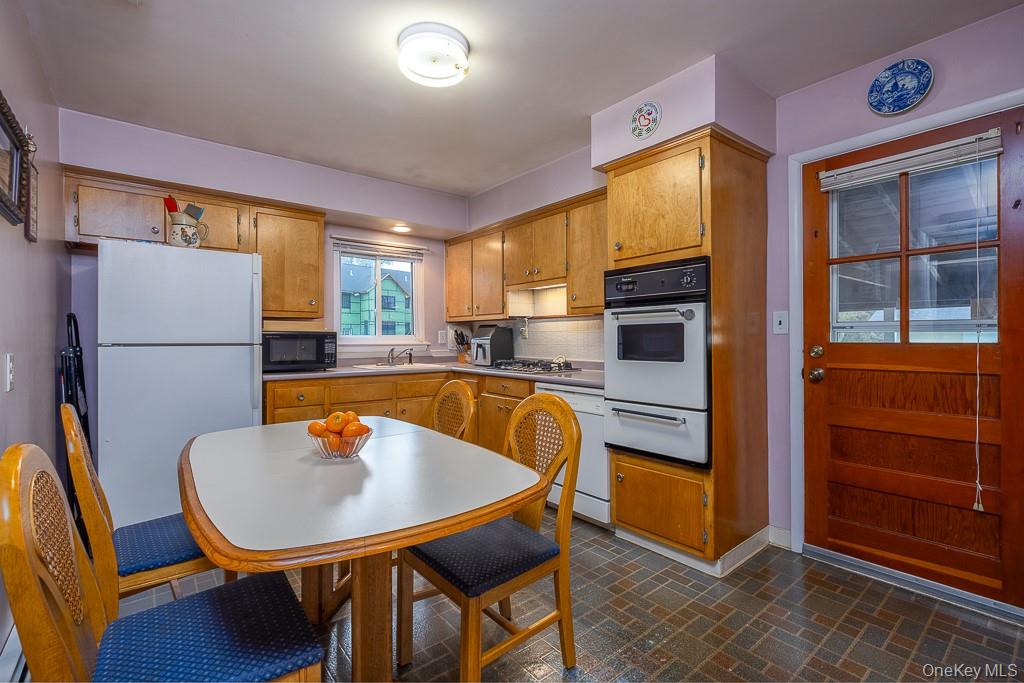 46 Jones Drive, Garnerville, NY 10923